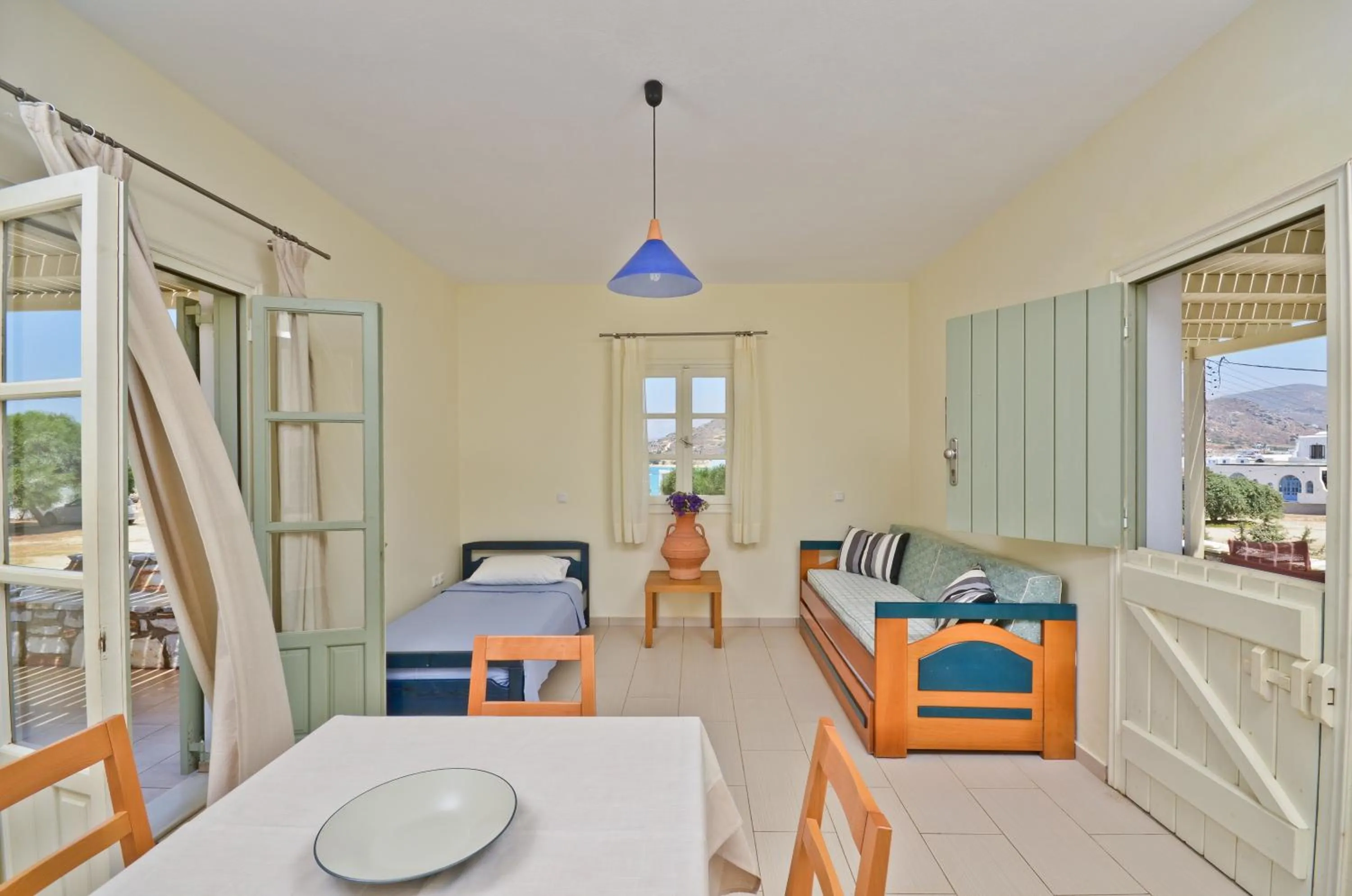 Bed in Ydreos Studios & Apartments