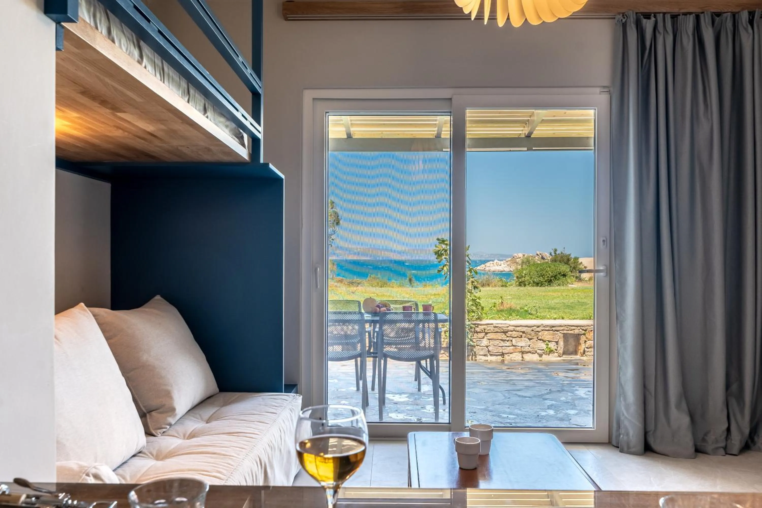 Seating area in Ydreos Studios & Apartments