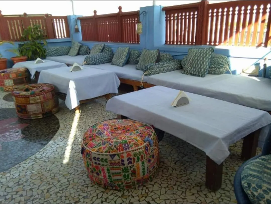 Pushp Guest House