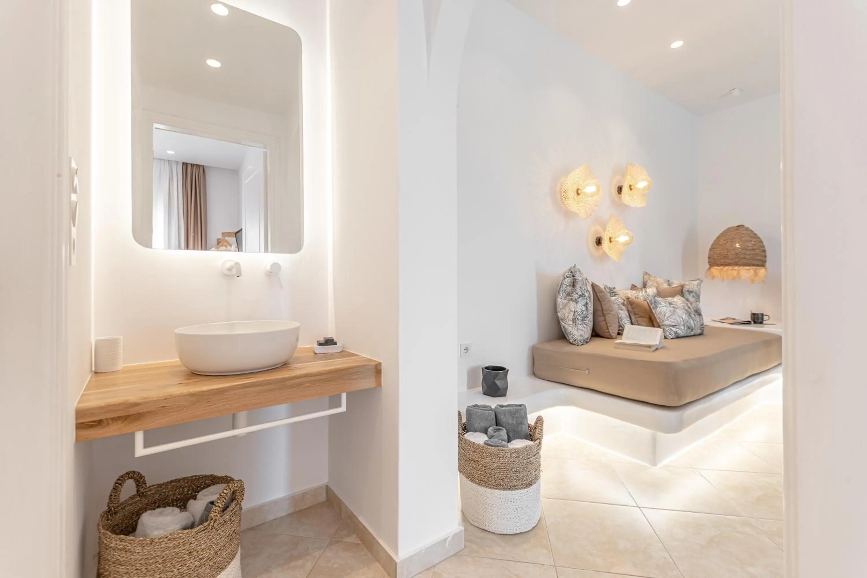 Shower in Almiriki Naxos Beachside Living