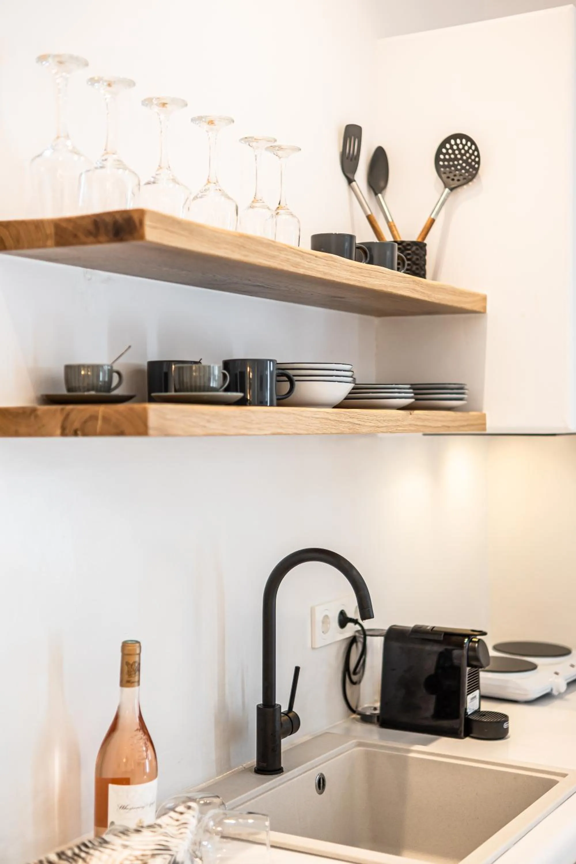 Restaurant/places to eat in Almiriki Naxos Beachside Living