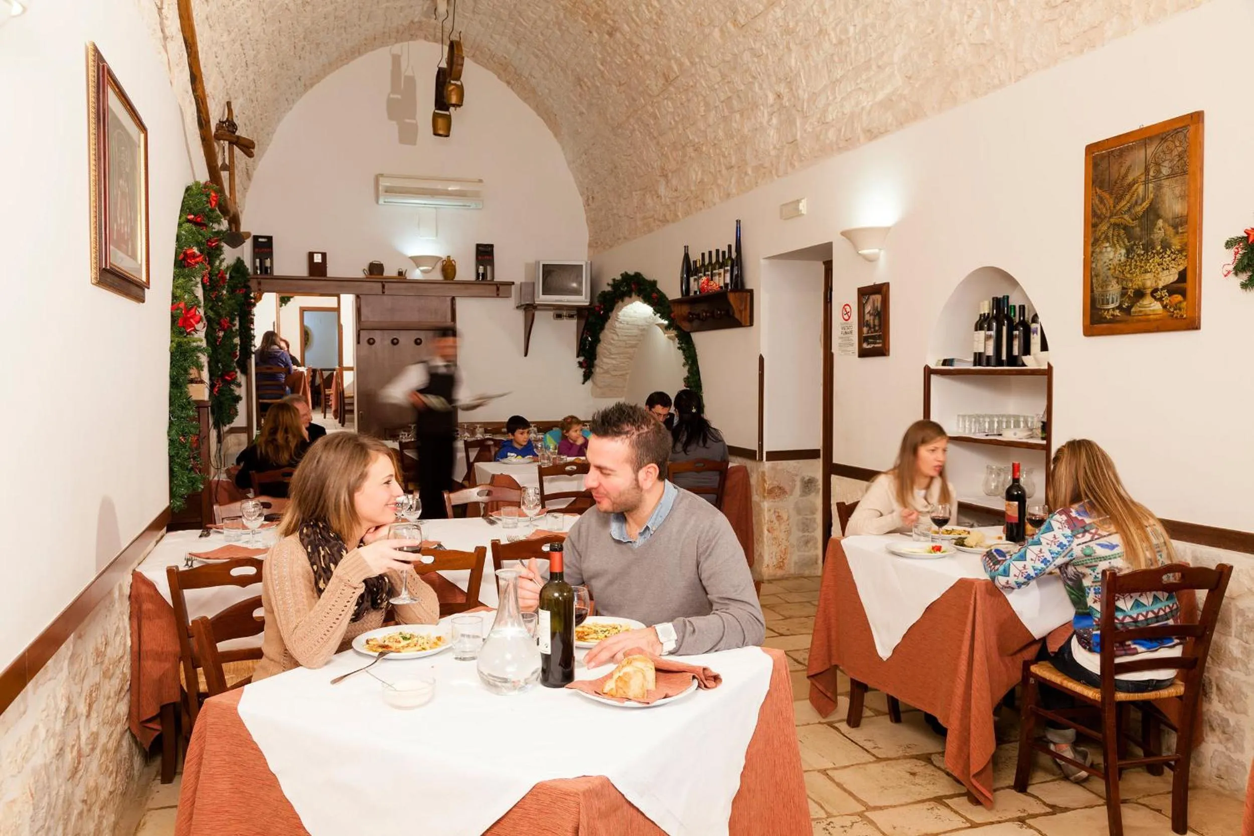 Restaurant/places to eat in Masseria Madonna dell'Arco Agriturismo