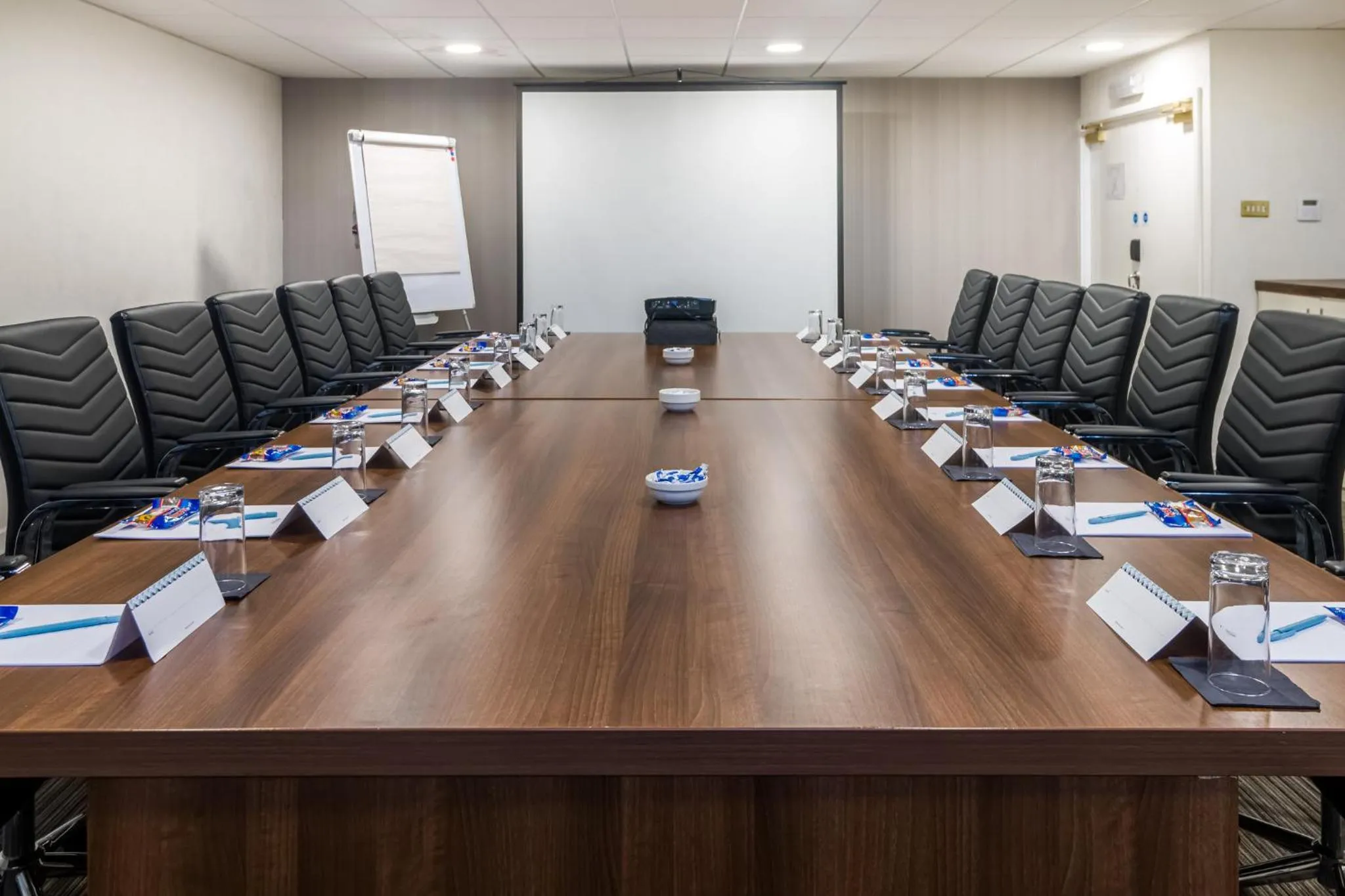 Meeting/conference room in Garner Hotel Preston Samlesbury by IHG