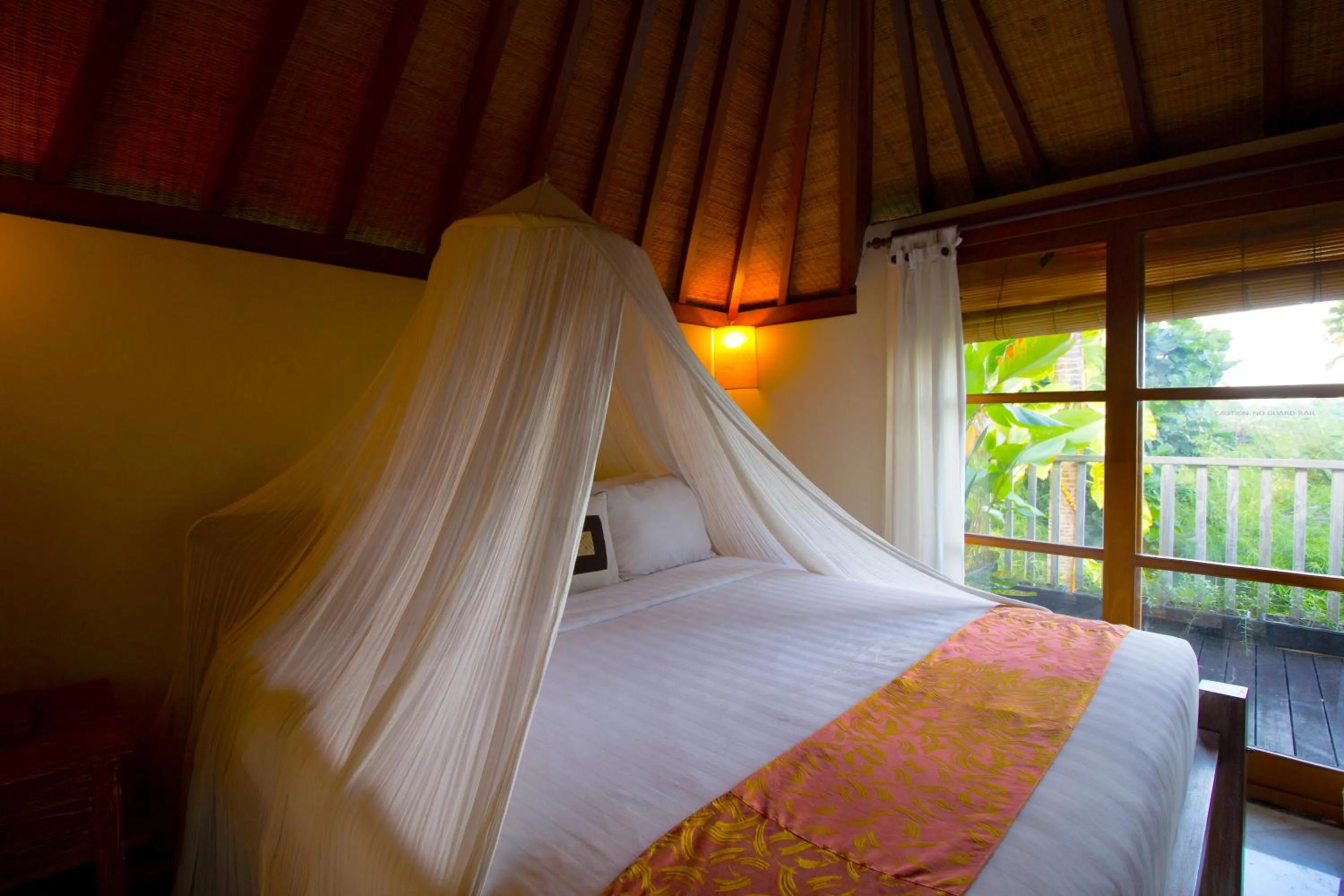 Photo of the whole room, Bed in Mayana Villas