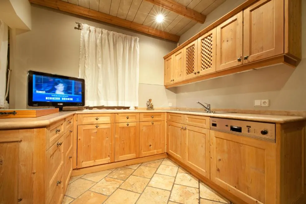 TV and multimedia in Residence Adler