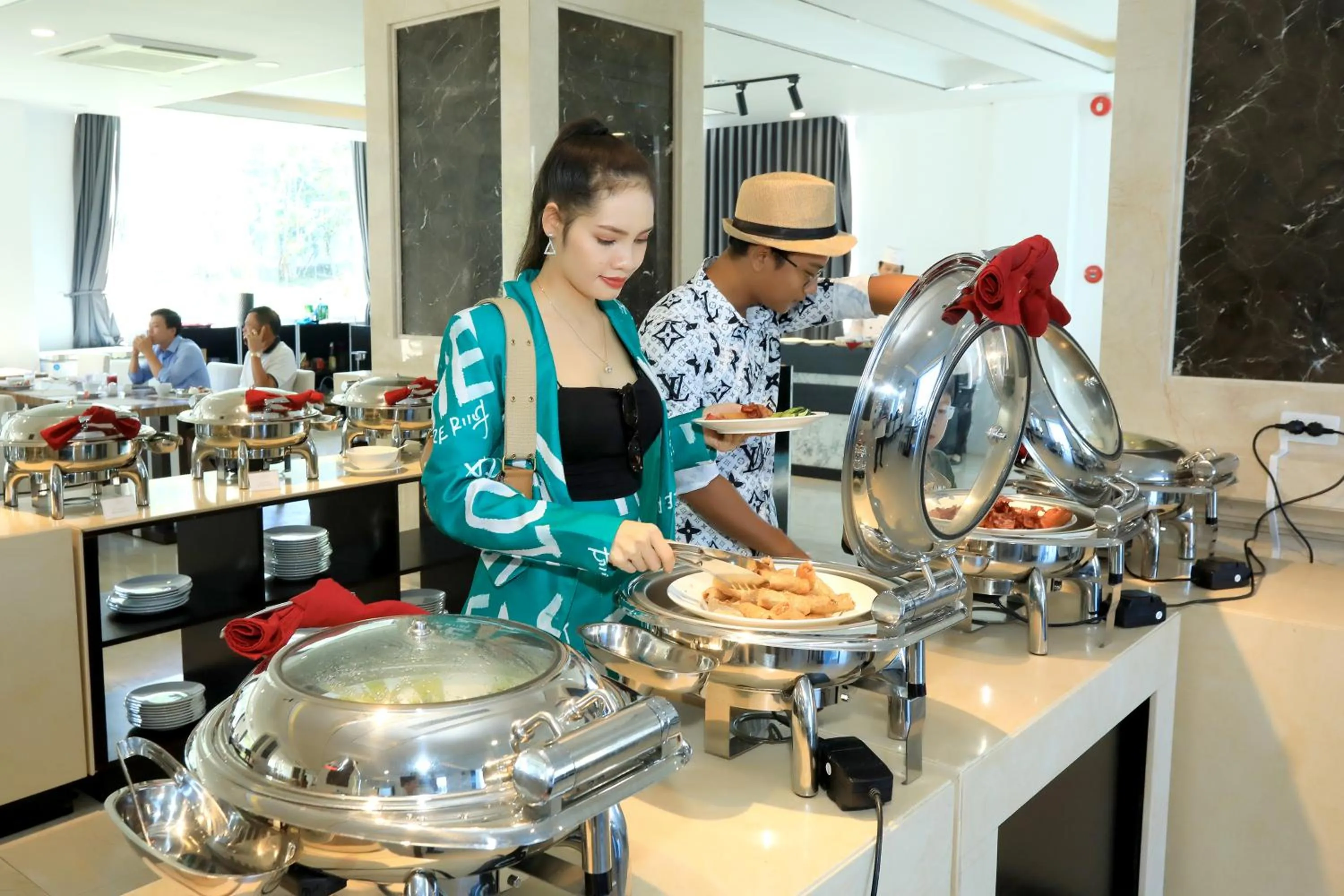 Restaurant/places to eat in Orson Hotel & Resort Con Dao
