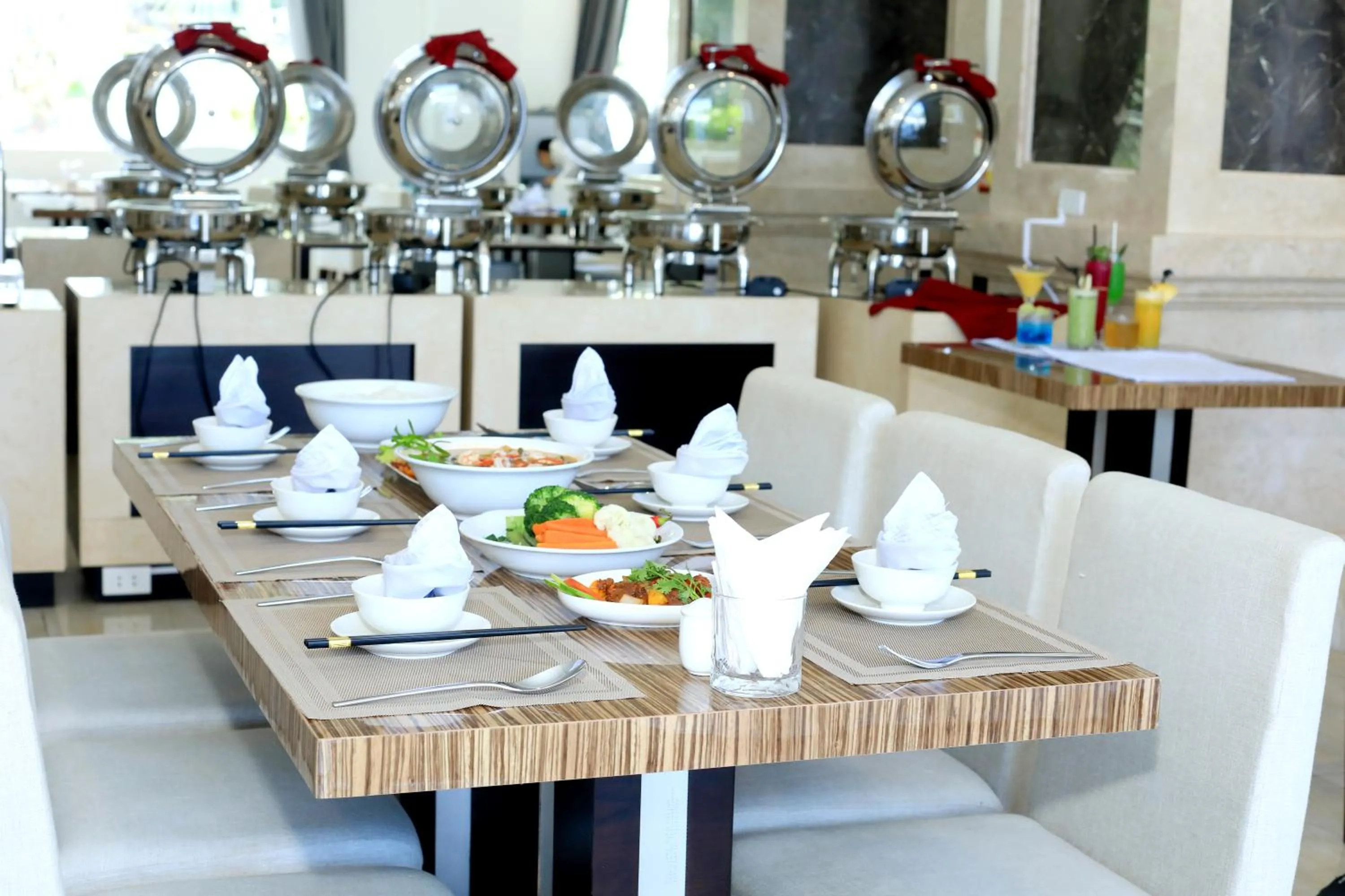 Restaurant/places to eat in Orson Hotel & Resort Con Dao