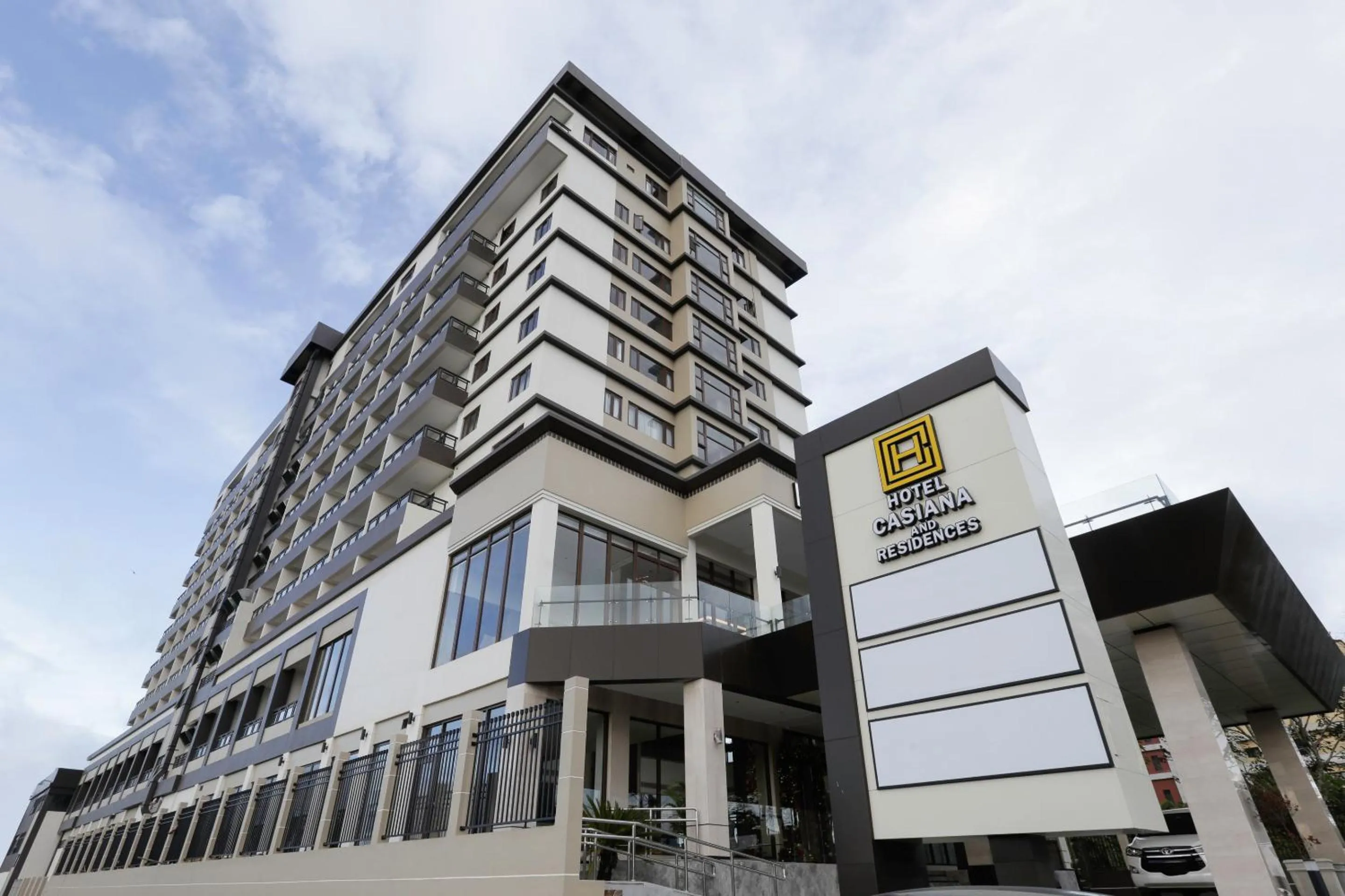 Property building in Hotel Casiana & Events Center Tagaytay Managed by HII