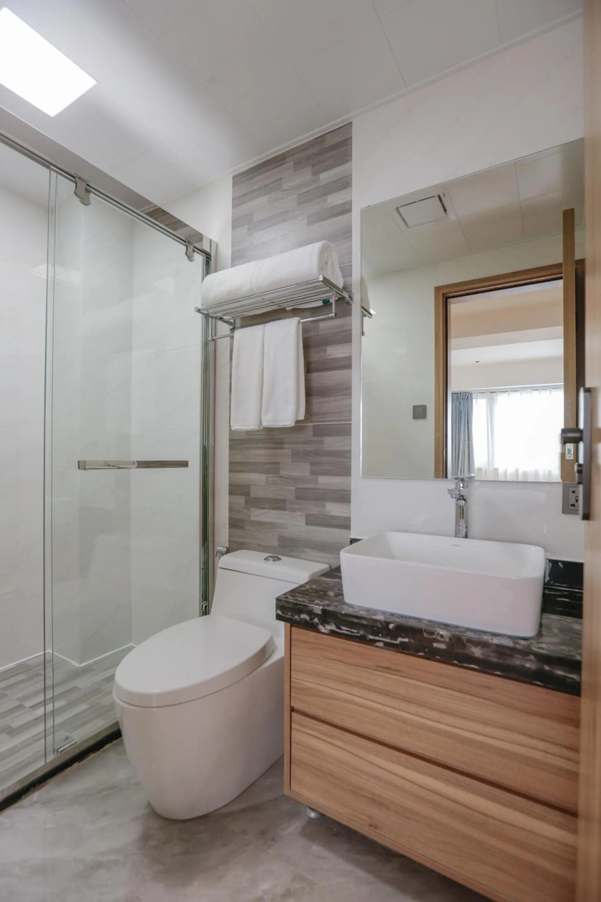 Bathroom in Hotel Casiana & Events Center Tagaytay Managed by HII