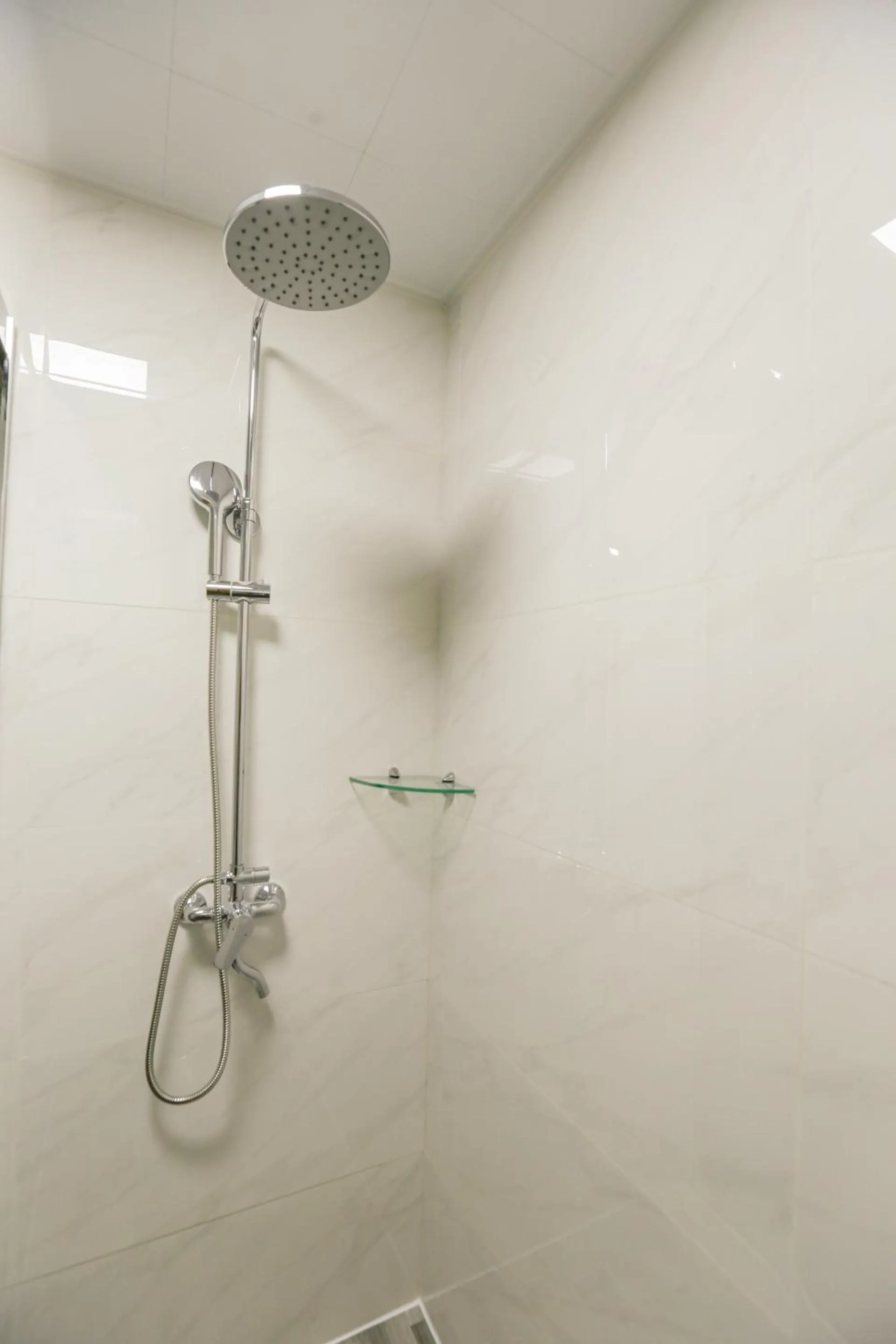 Shower in Hotel Casiana & Events Center Tagaytay Managed by HII