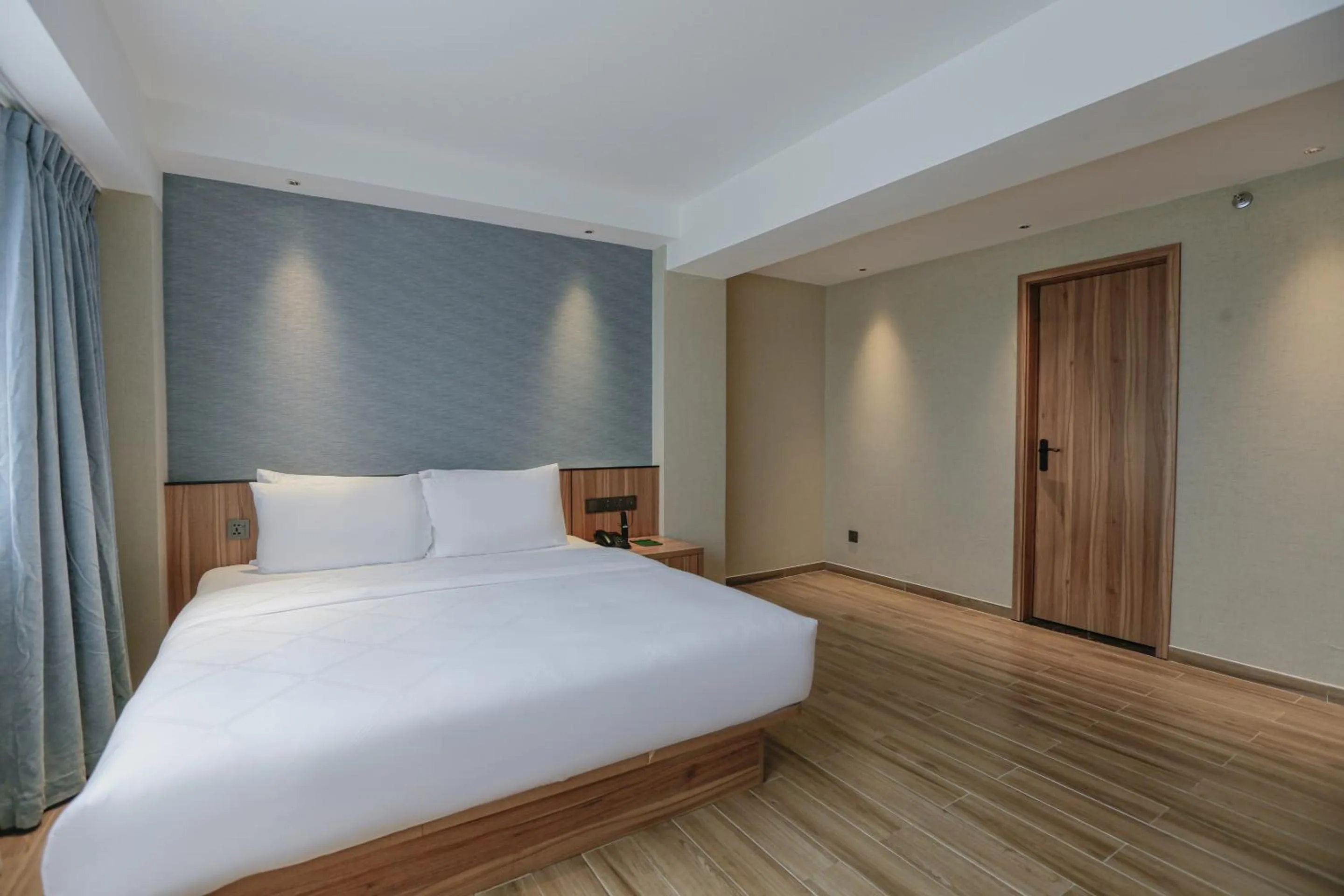 Bedroom, Bed in Hotel Casiana & Events Center Tagaytay Managed by HII