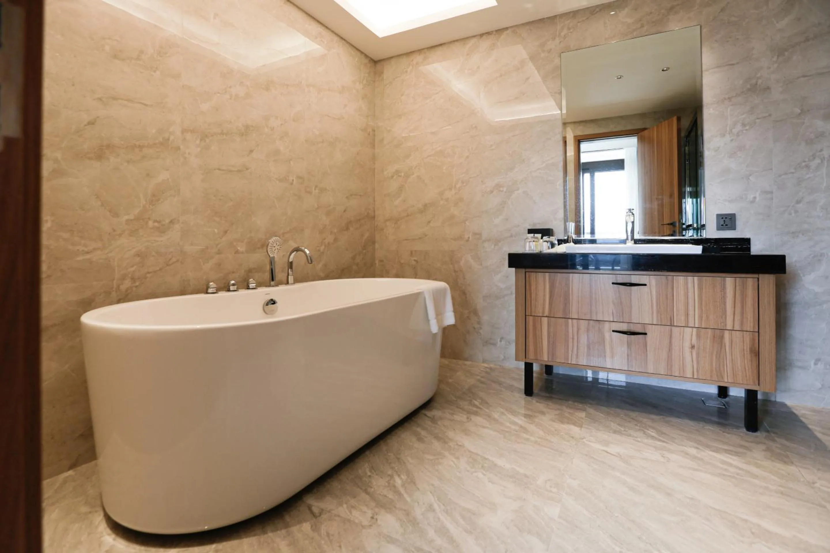 Bathroom in Hotel Casiana & Events Center Tagaytay Managed by HII