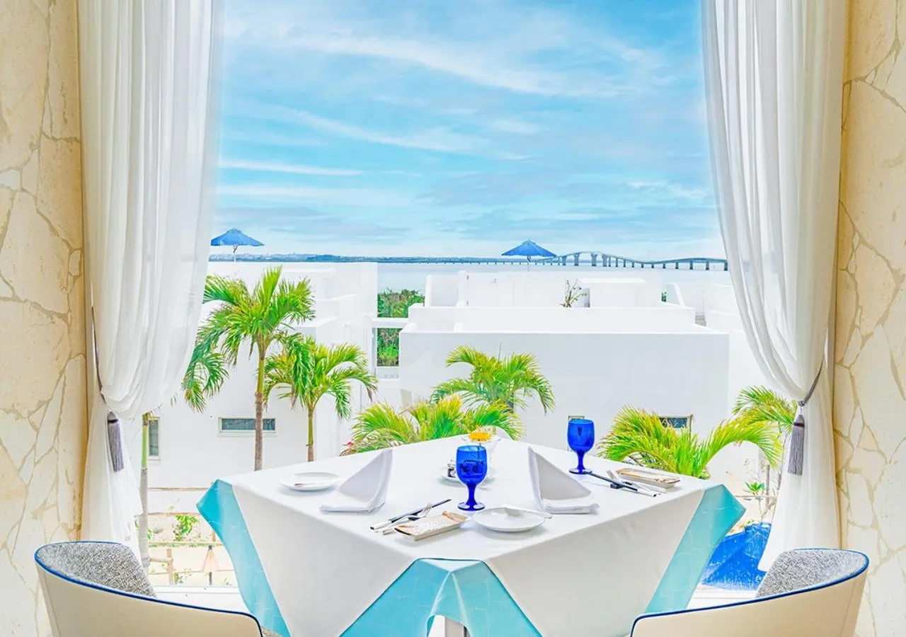 Restaurant/places to eat in Blue Ocean Hotel&Resort MIYAKOJIMA