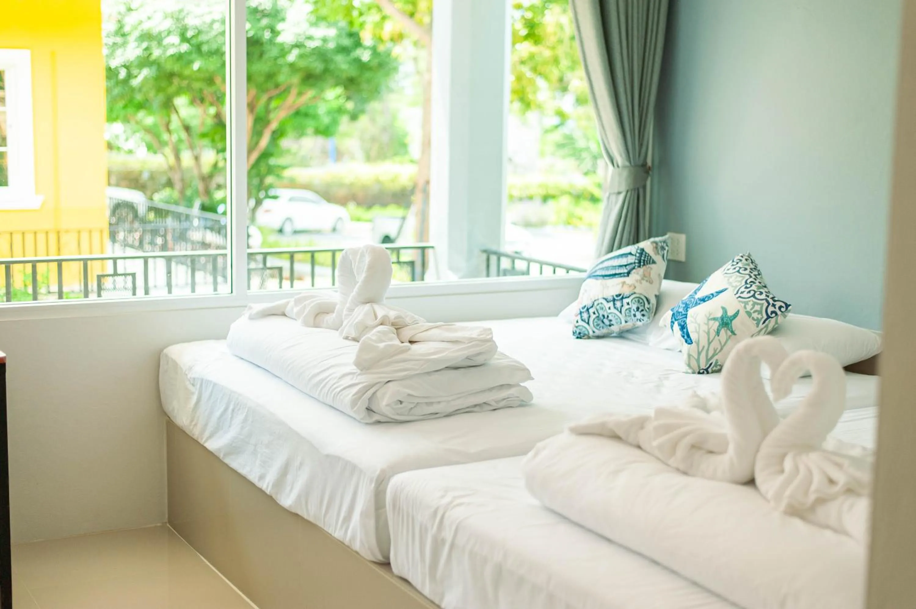 Bed in Seattle Samaesarn Resort