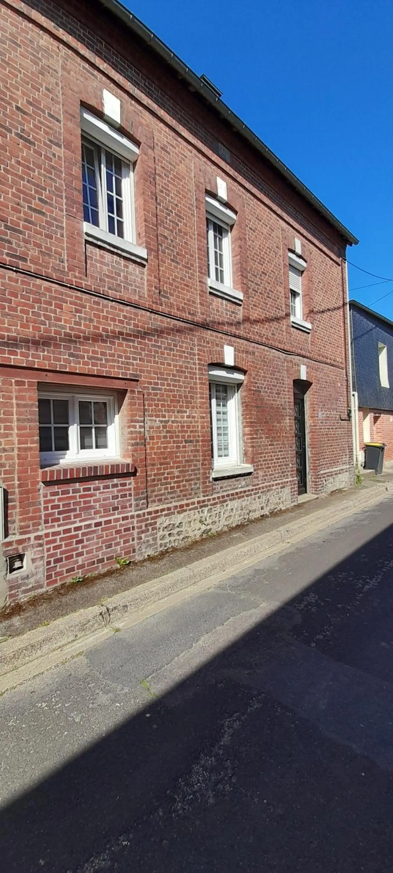 Property building in La maison d hôte d emmanuelle