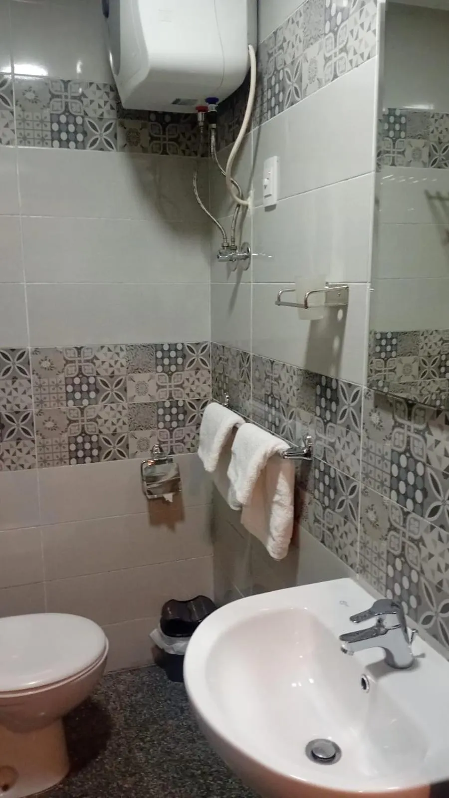 Bath in Royal Inn Residence