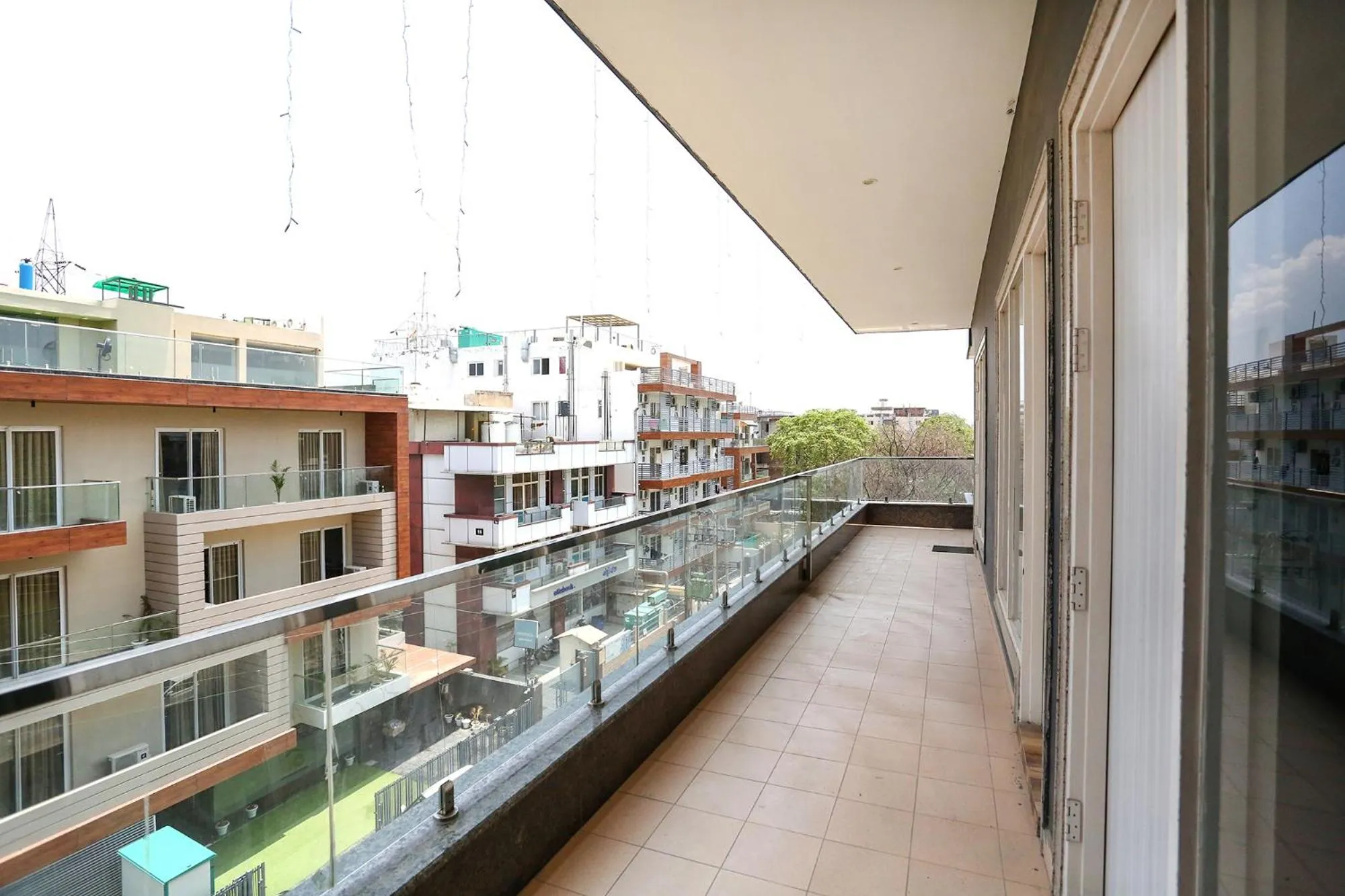 Balcony/Terrace in FabHotel Sky Rise Inn Near Medanta- The Medicity Hospital, Gurugram