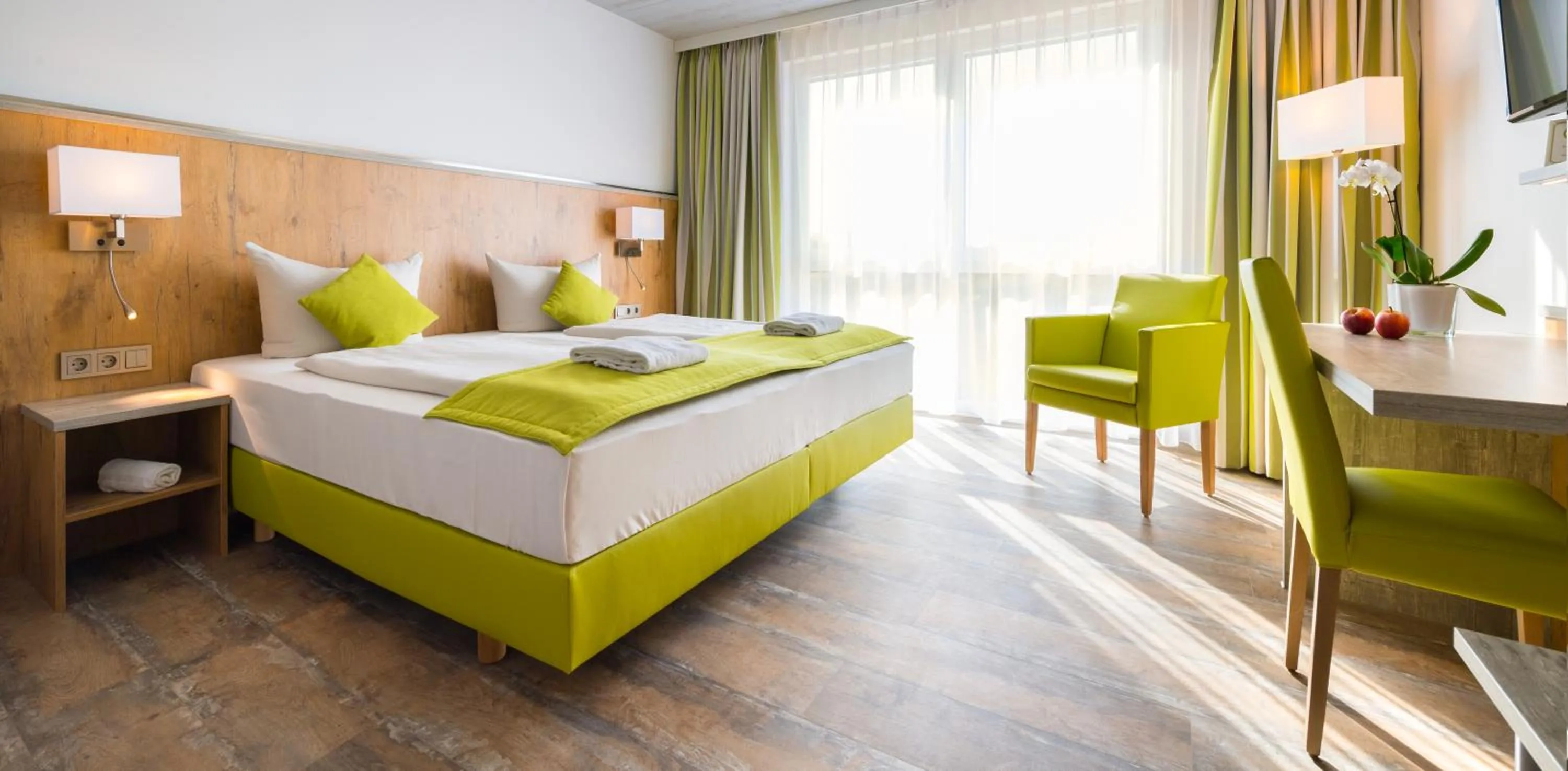 Bed in OHO Rooms Geisingen - Digital Access Only