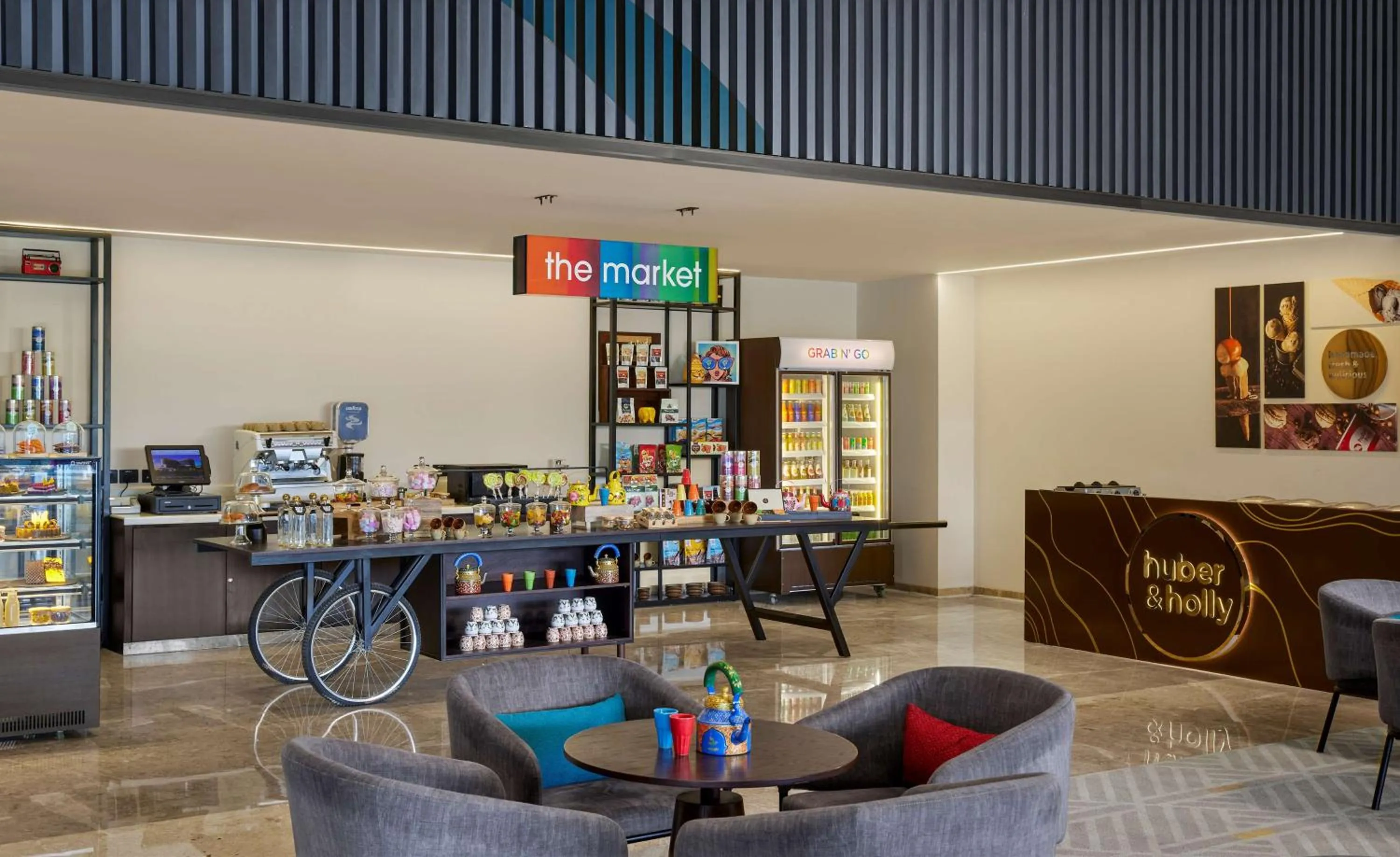 Restaurant/places to eat in Hyatt Place Vadodara