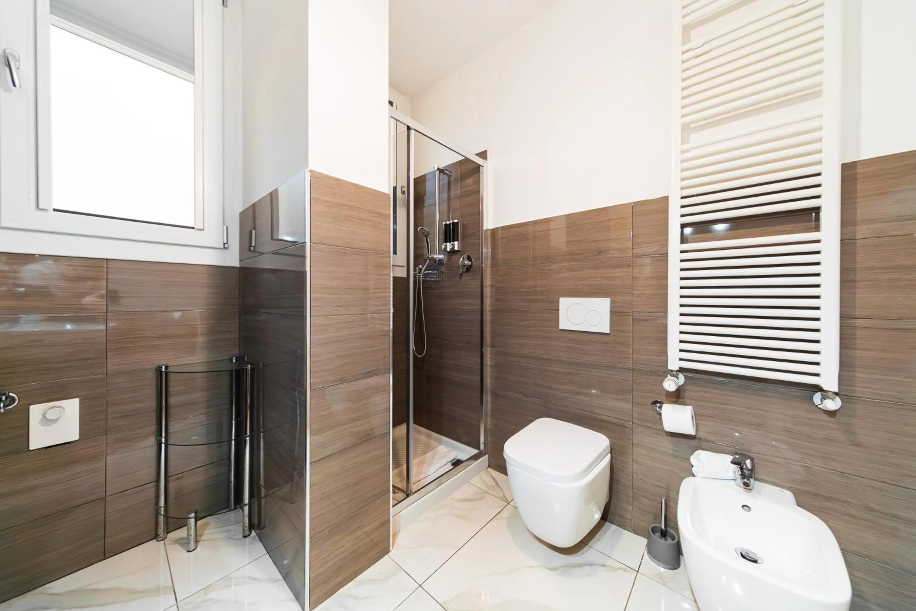 Shower in Grand Central Room