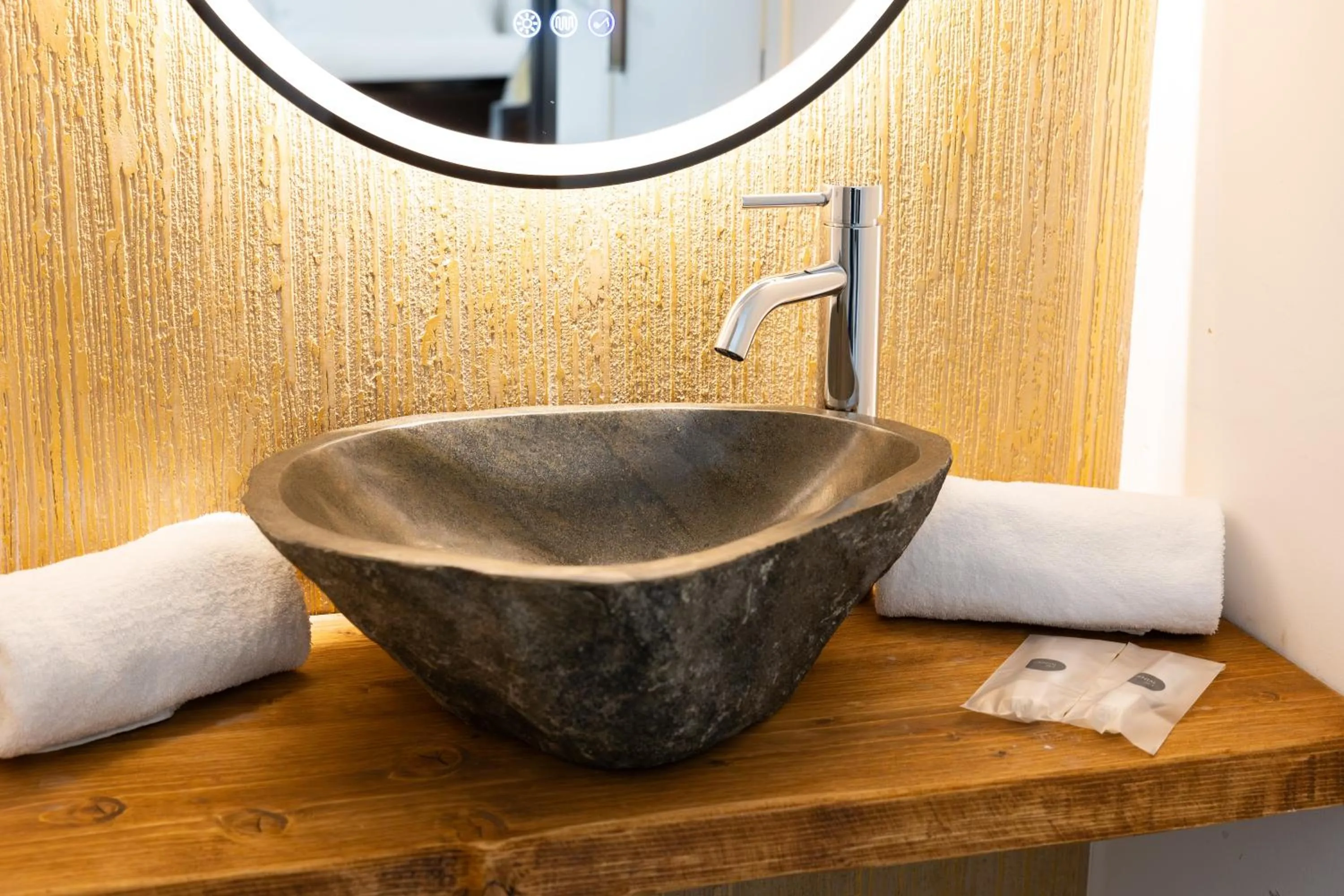Bathroom in Grand Central Room