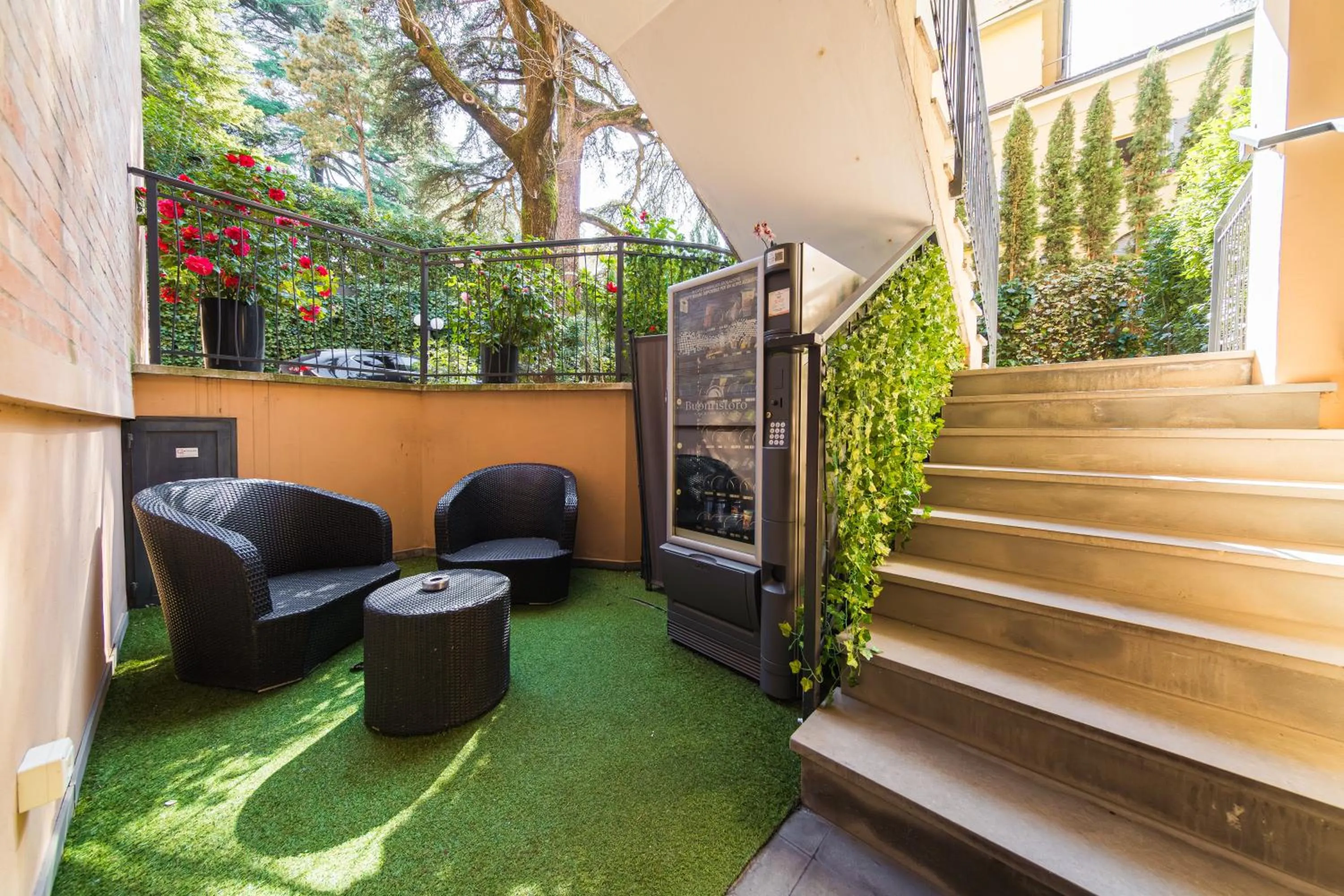 Food and drinks in Grand Central Room
