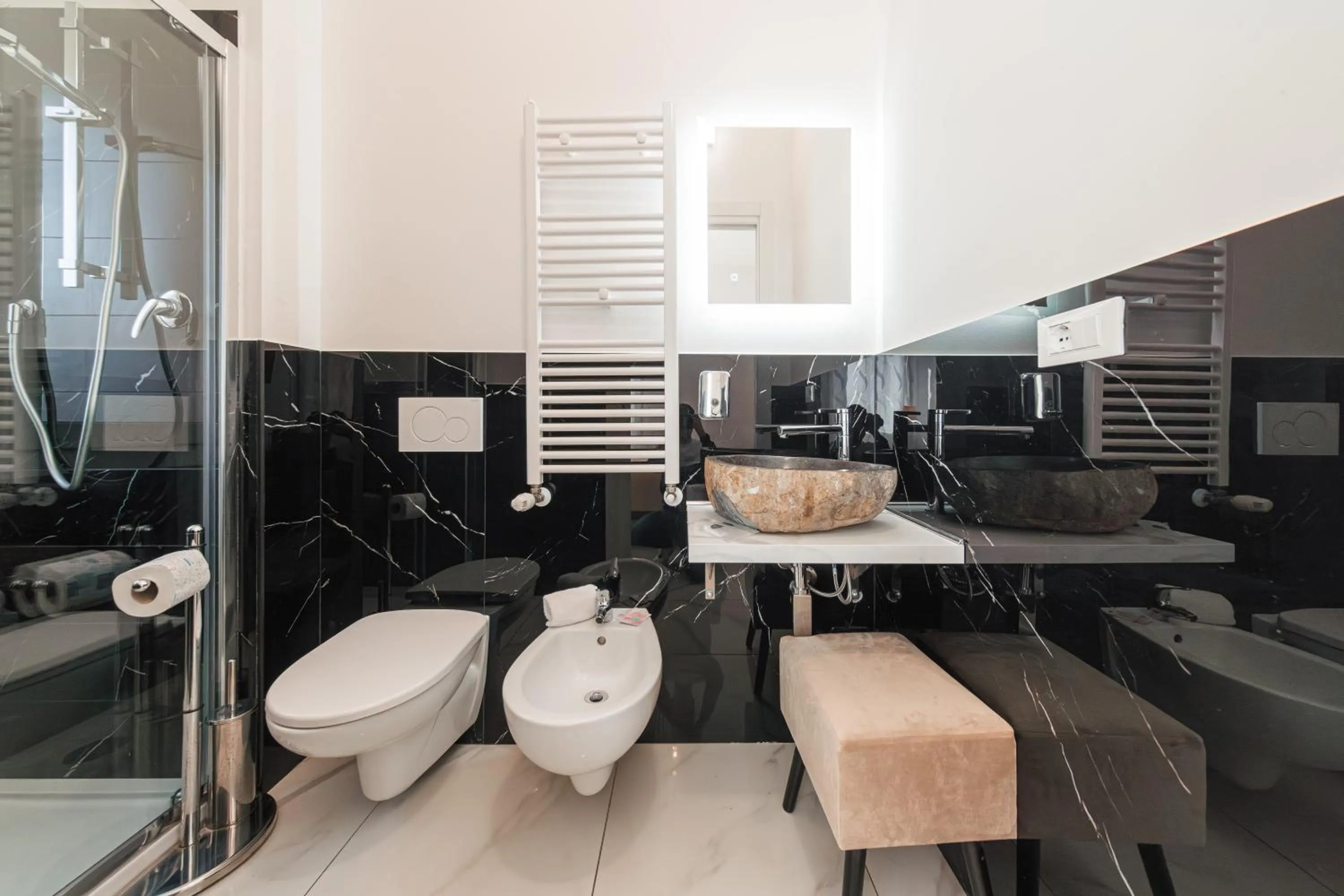 Shower in Grand Central Room