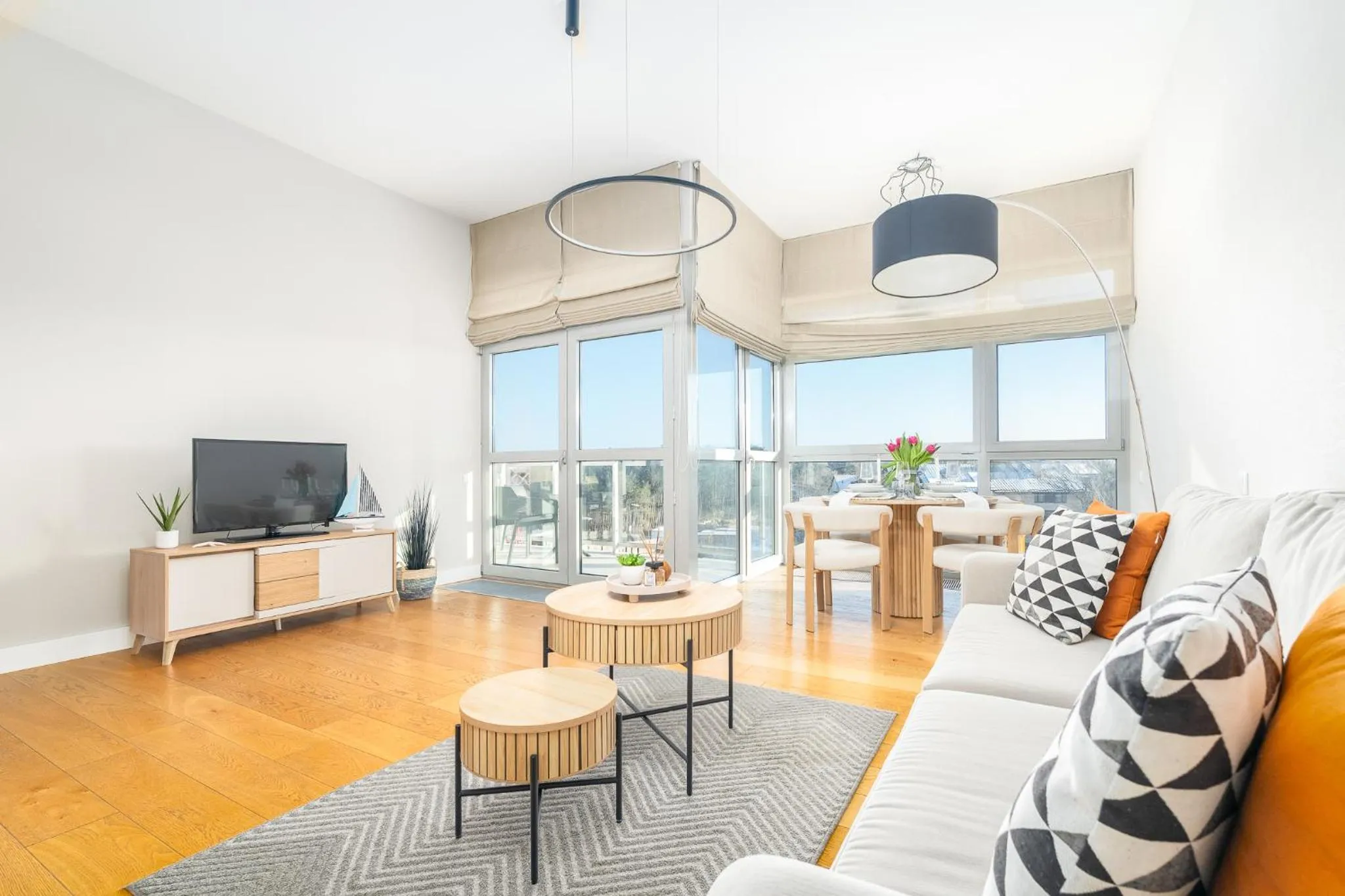 Communal lounge/ TV room in Dune Resort Mielno - A