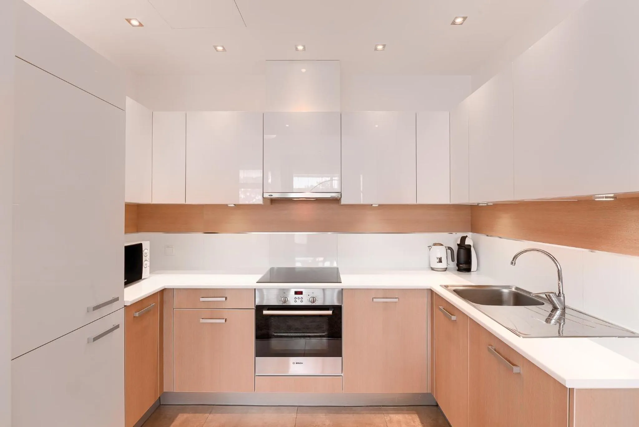 Kitchen or kitchenette in Dune Resort Mielno - A