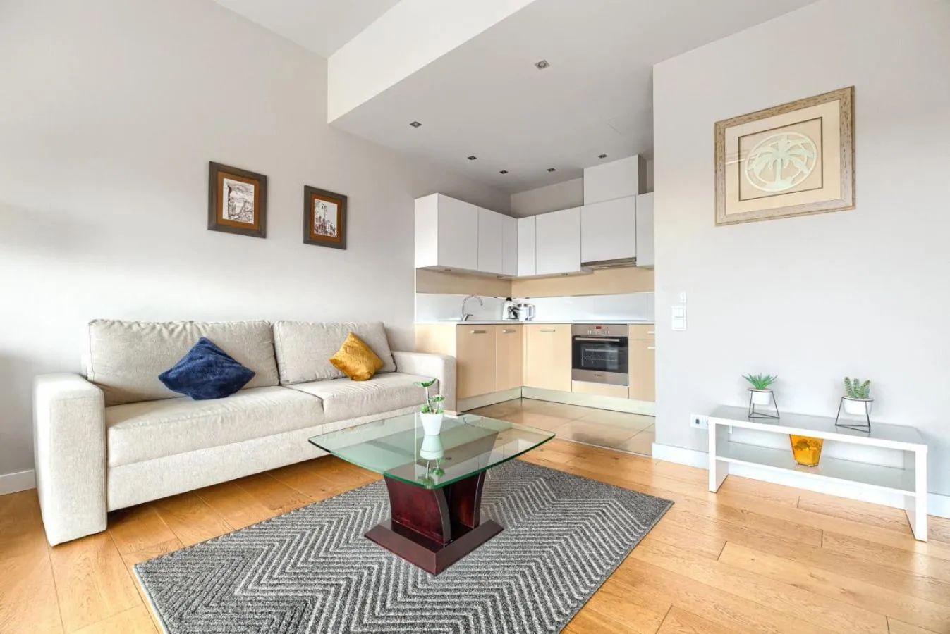 Kitchen or kitchenette in Dune Resort Mielno - A