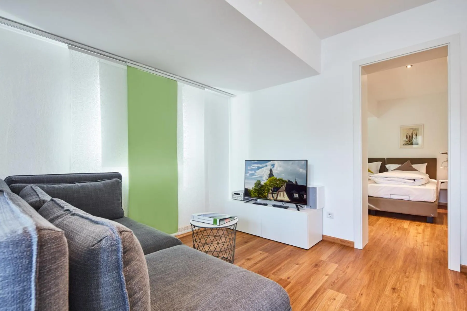 Living room, Bed in Hotel zur Post