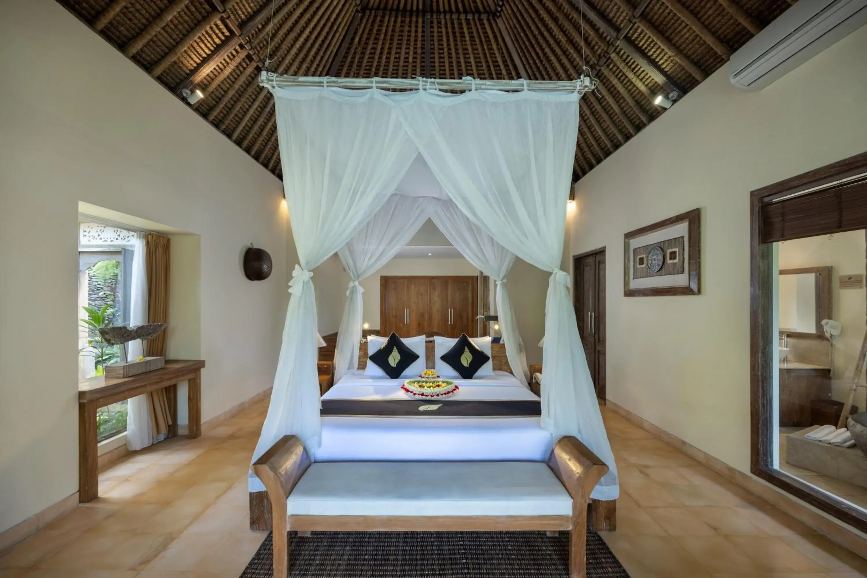One-Bedroom Villa with Private Pool in The Sankara Resort & Spa One-Bedroom Villa with Private Pool in The Sankara Resort & Spa