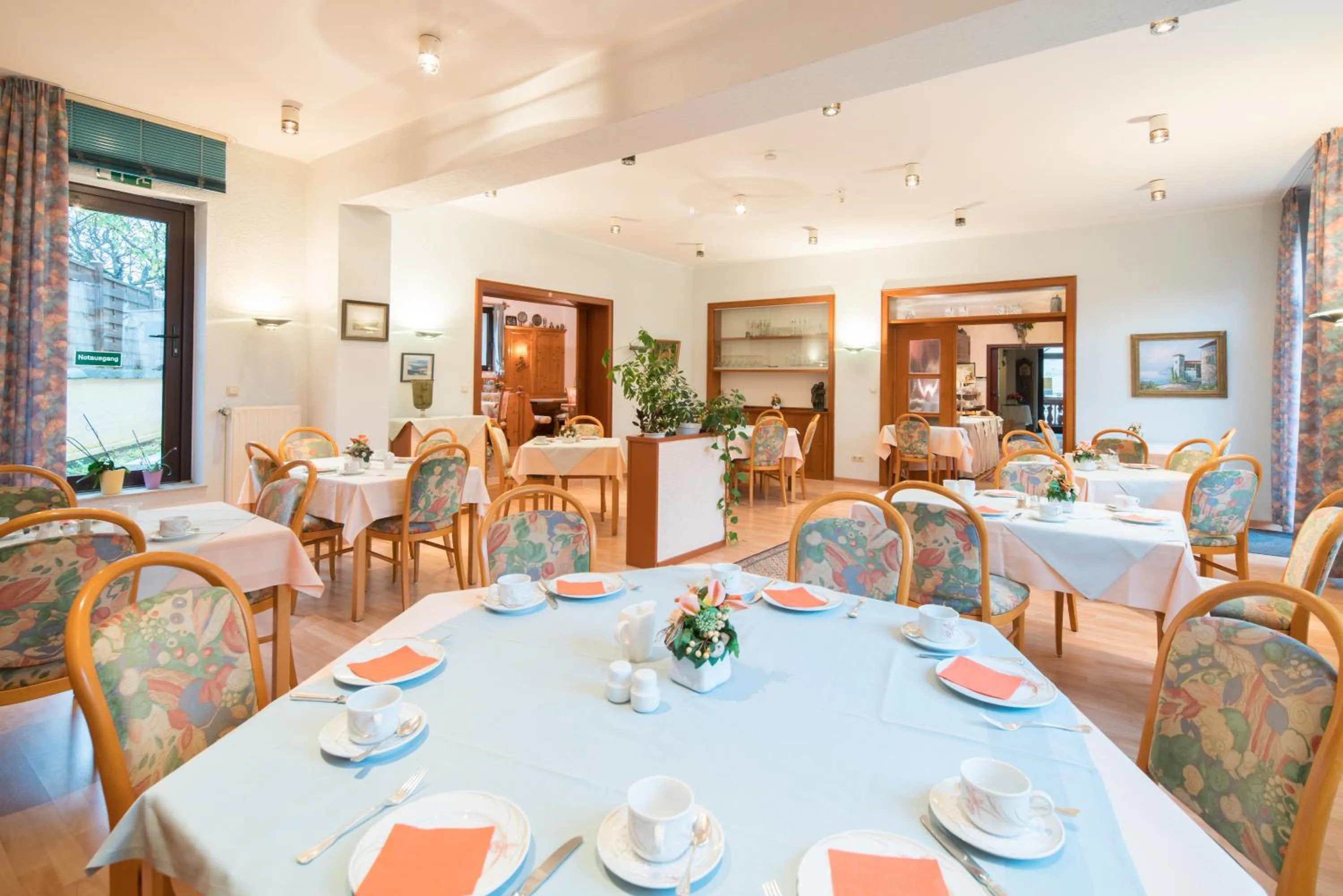 Restaurant/places to eat in Hotel-Barbarossa-Garni bei Hanau