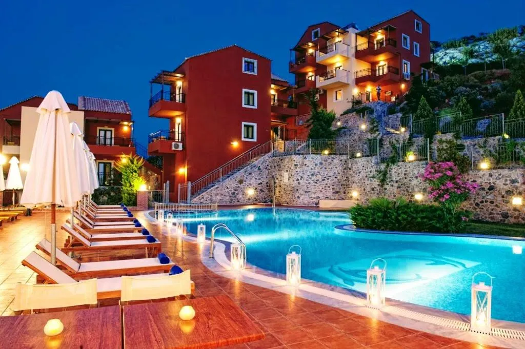 Property building in Ippoliti Village