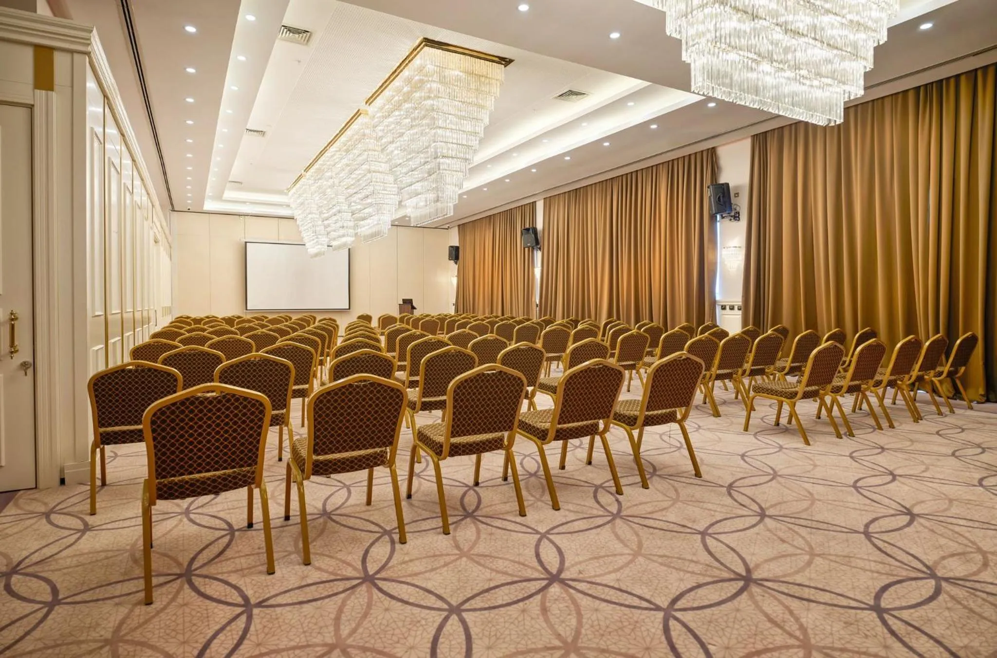 Meeting/conference room in The Conforium Hotel Van