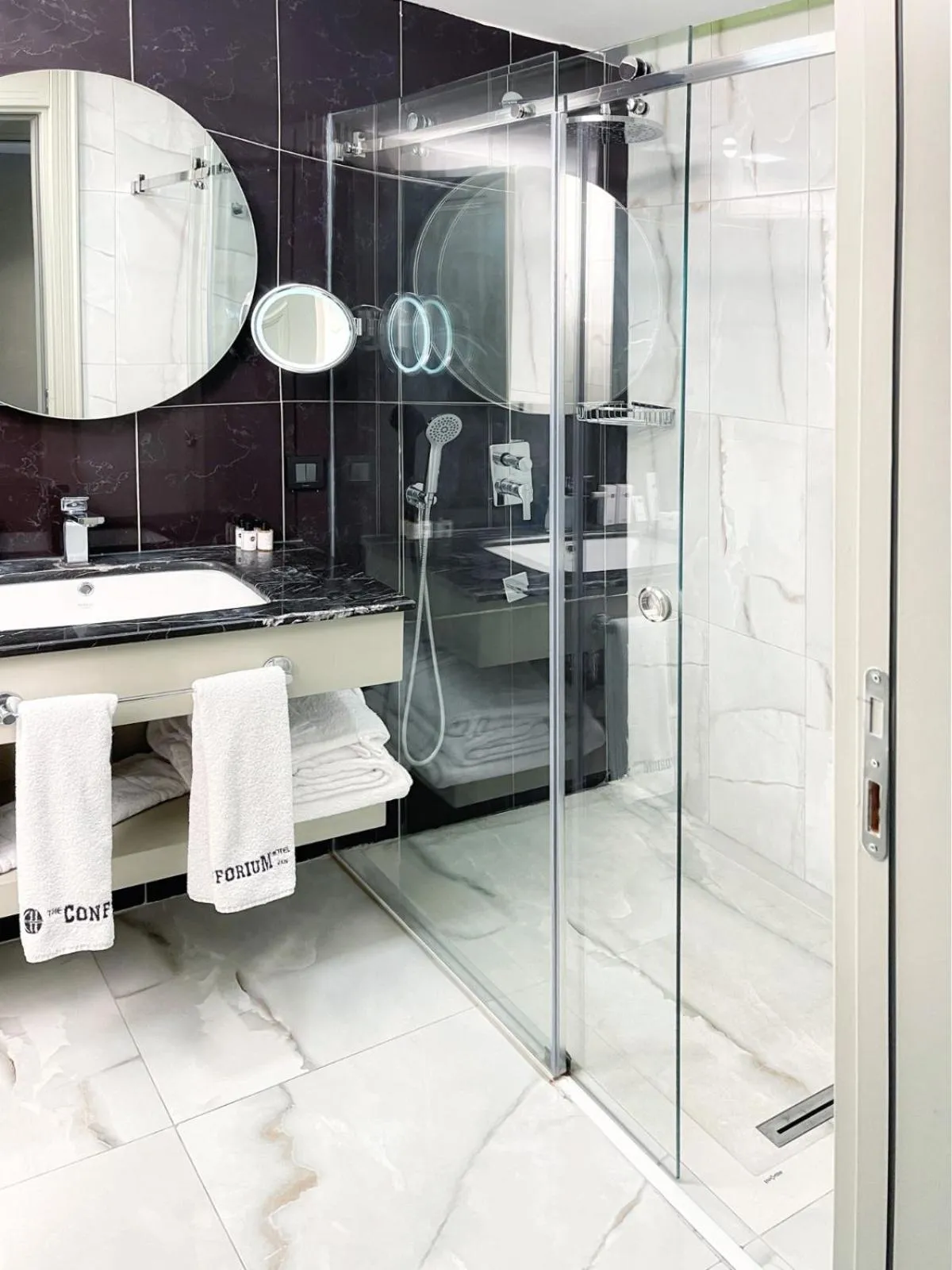 Bathroom in The Conforium Hotel Van