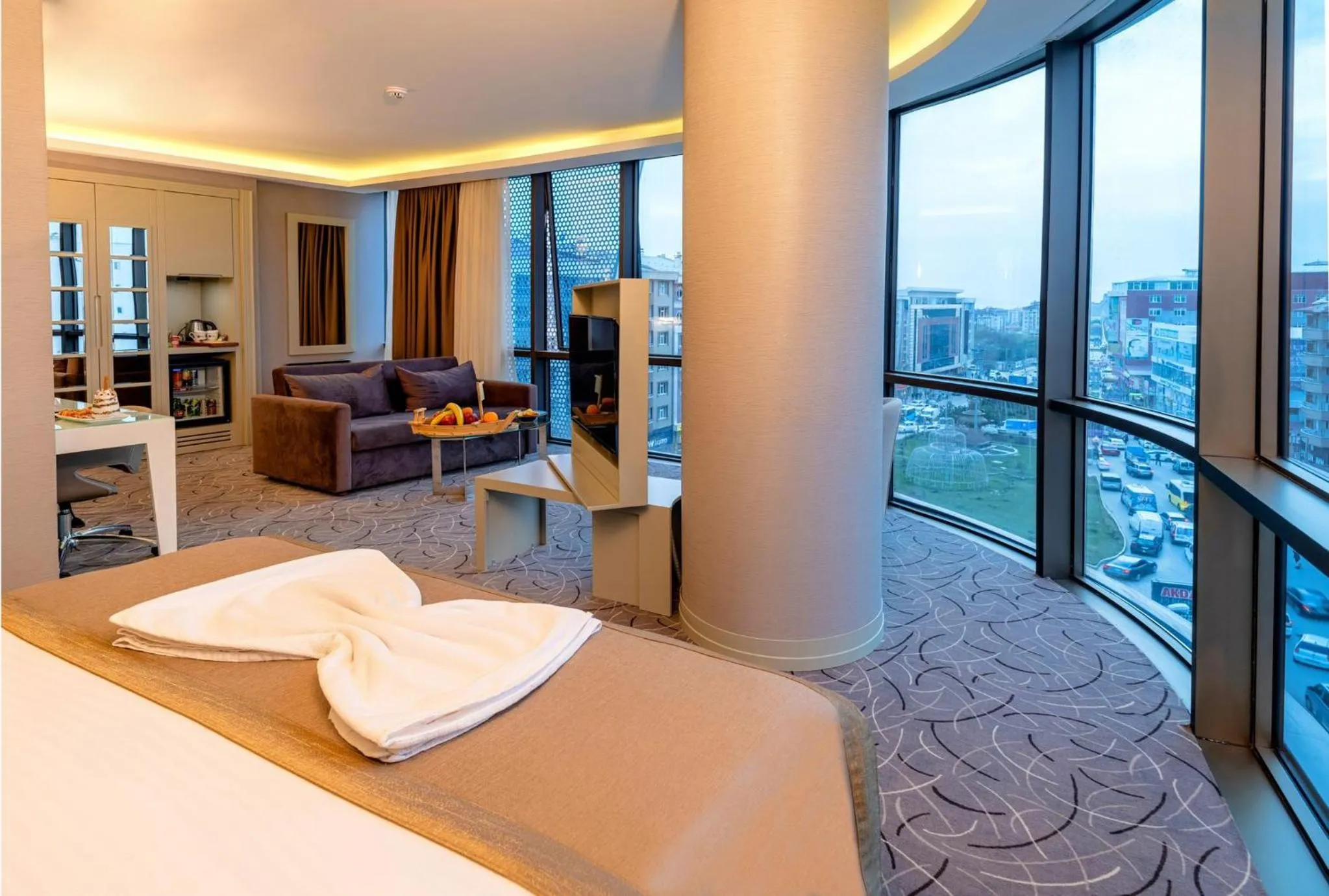 Seating area, Bed in The Conforium Hotel Van