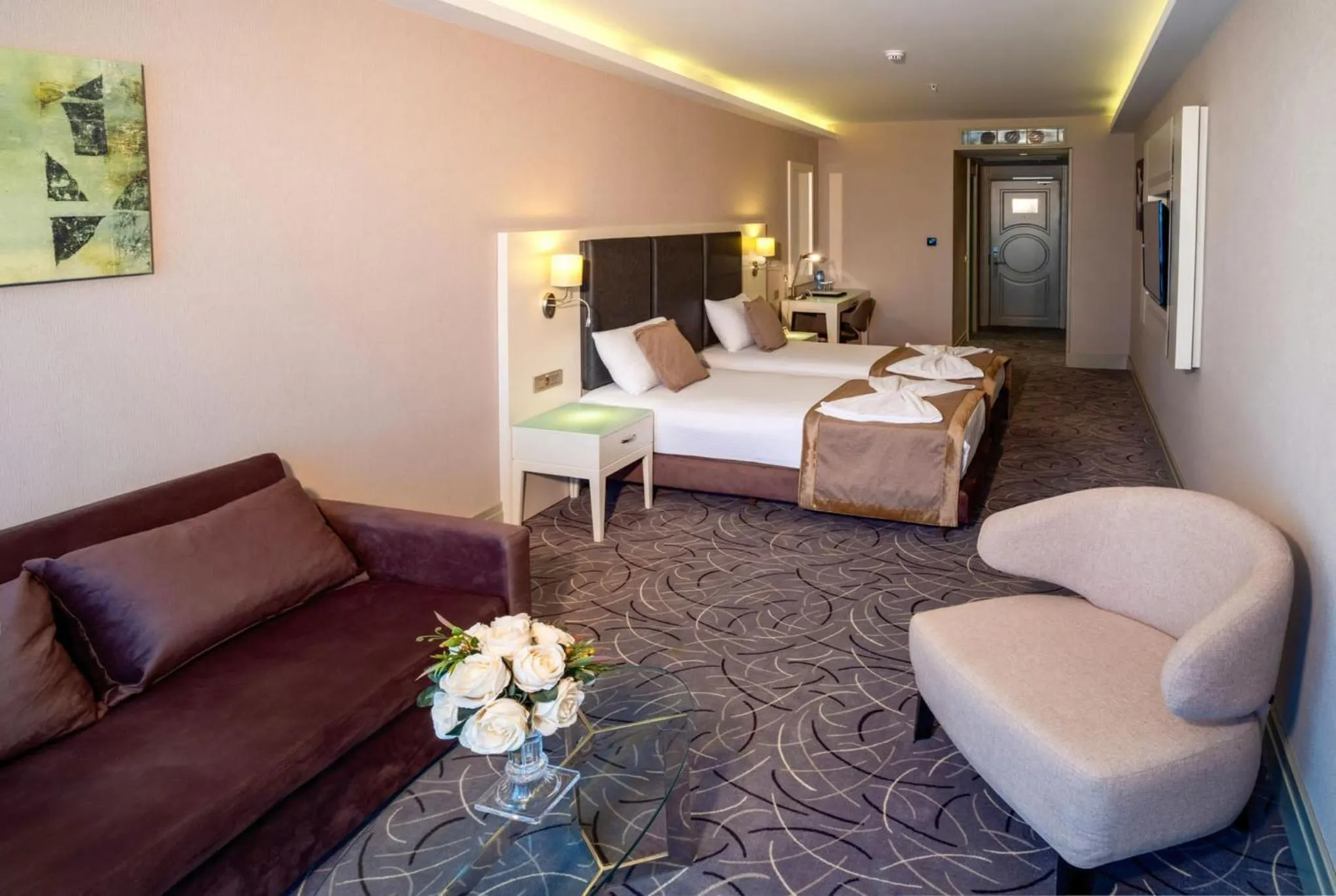 Photo of the whole room, Bed in The Conforium Hotel Van