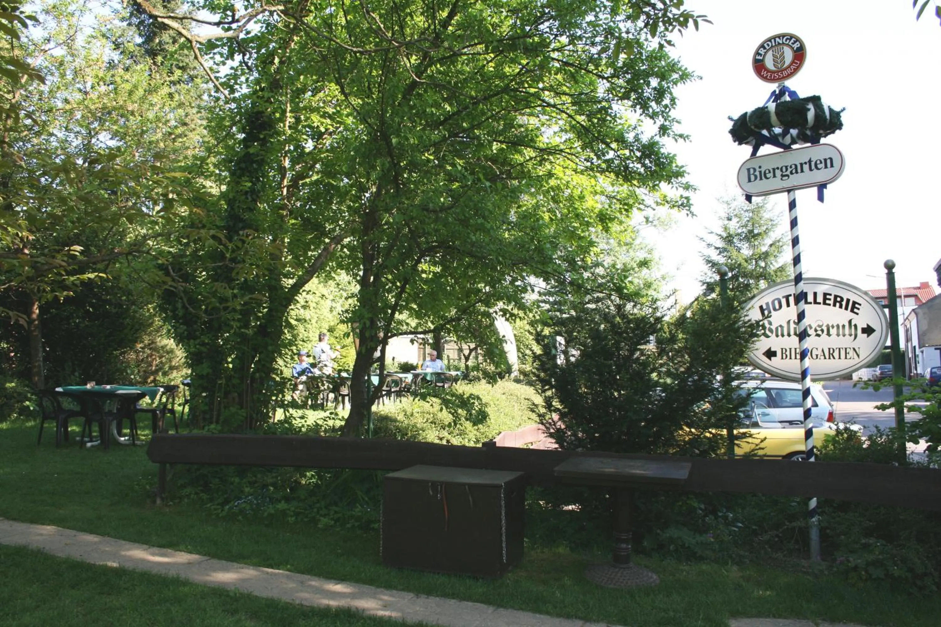 Restaurant/places to eat in Hotellerie Waldesruh