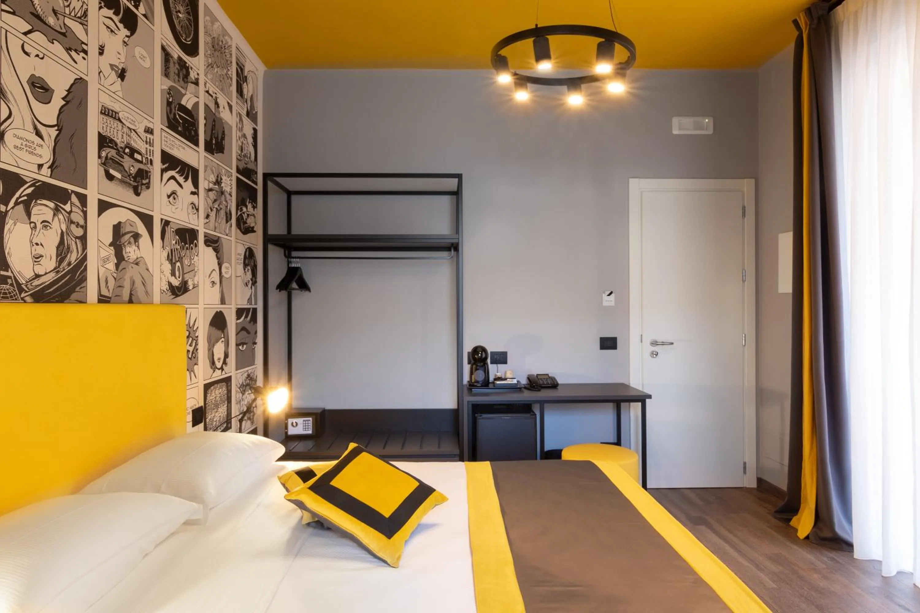 Bed in The Time -Home & Hotel-