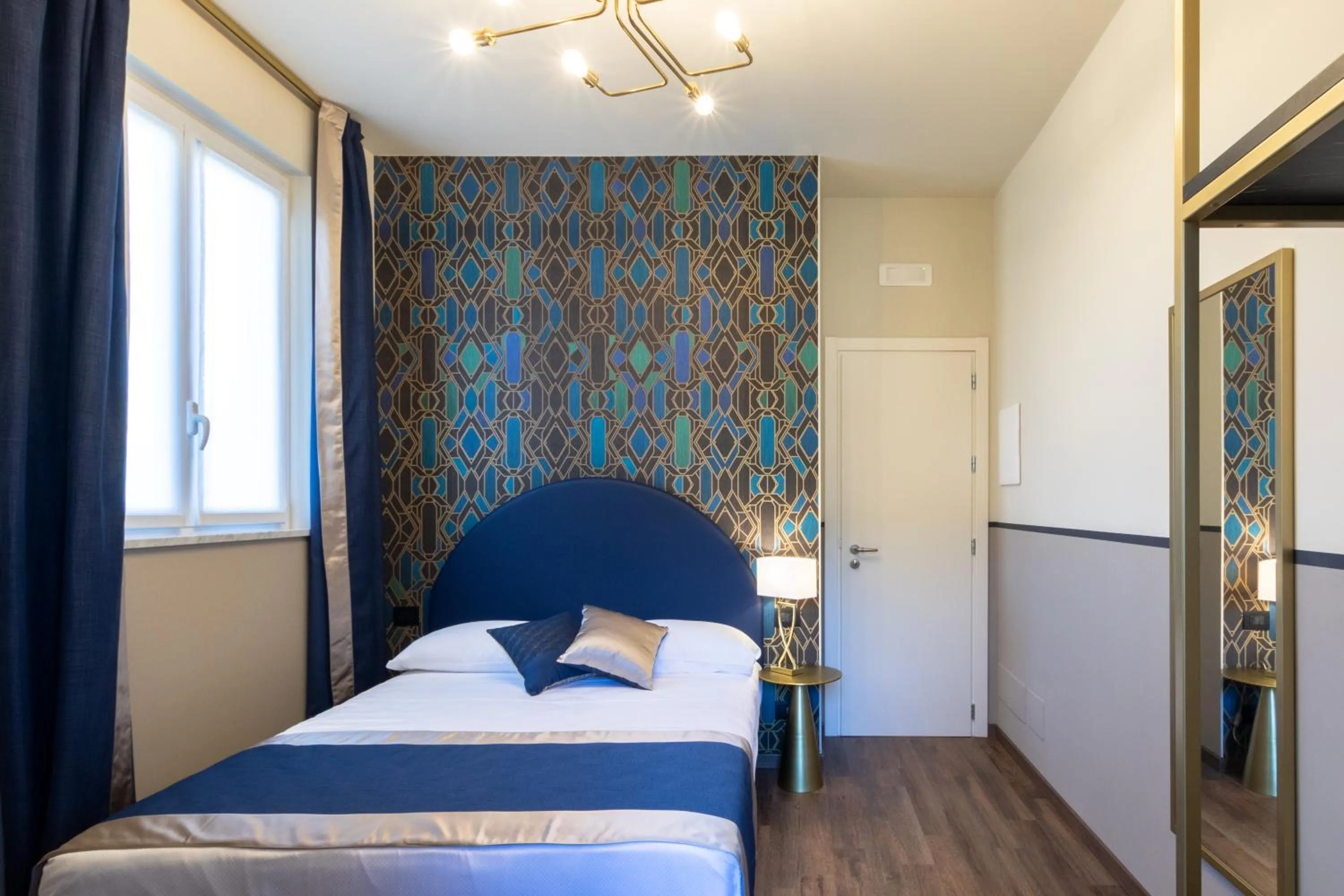 Bed in The Time -Home & Hotel-