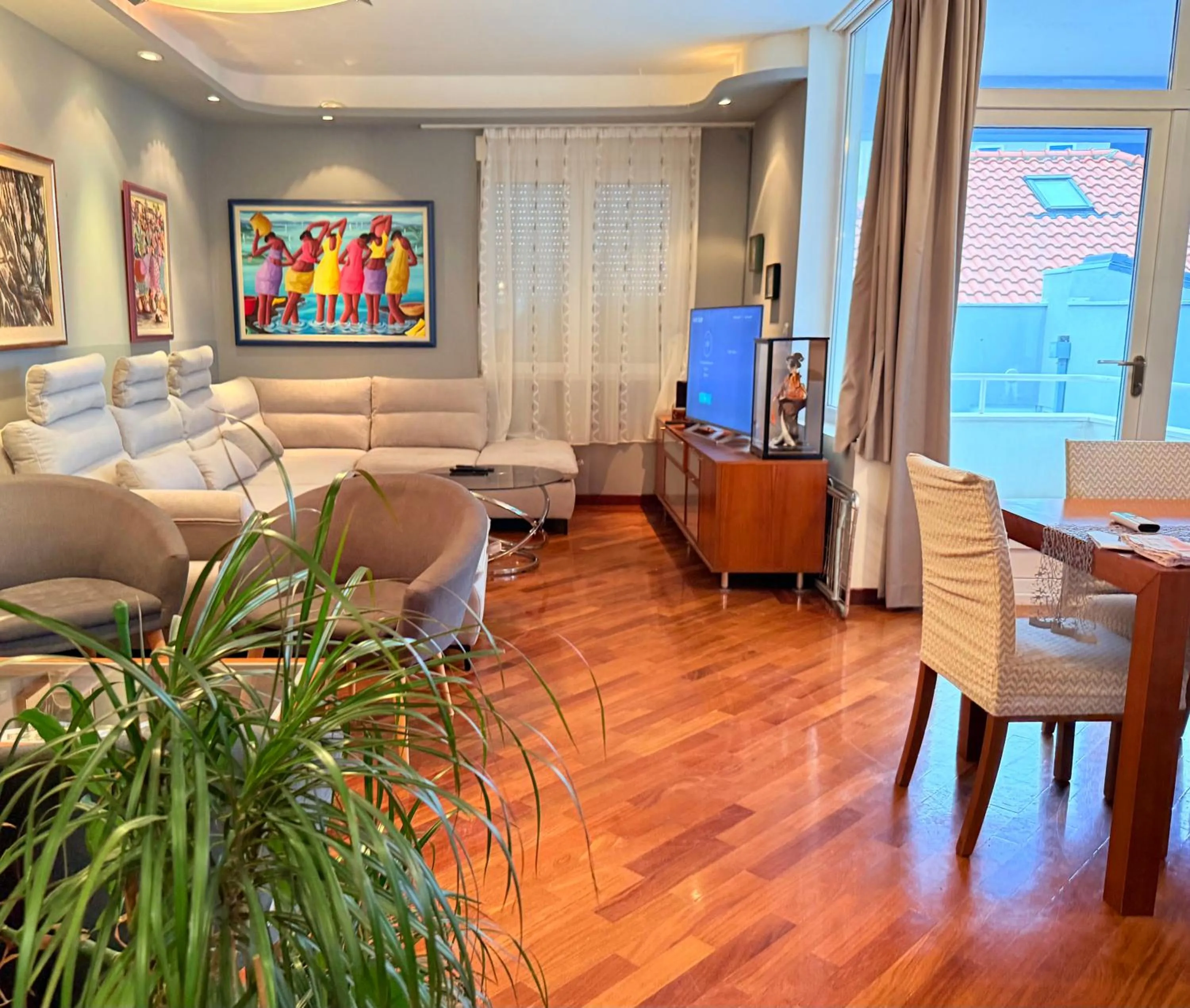 Blue Stella Luxury Apartment