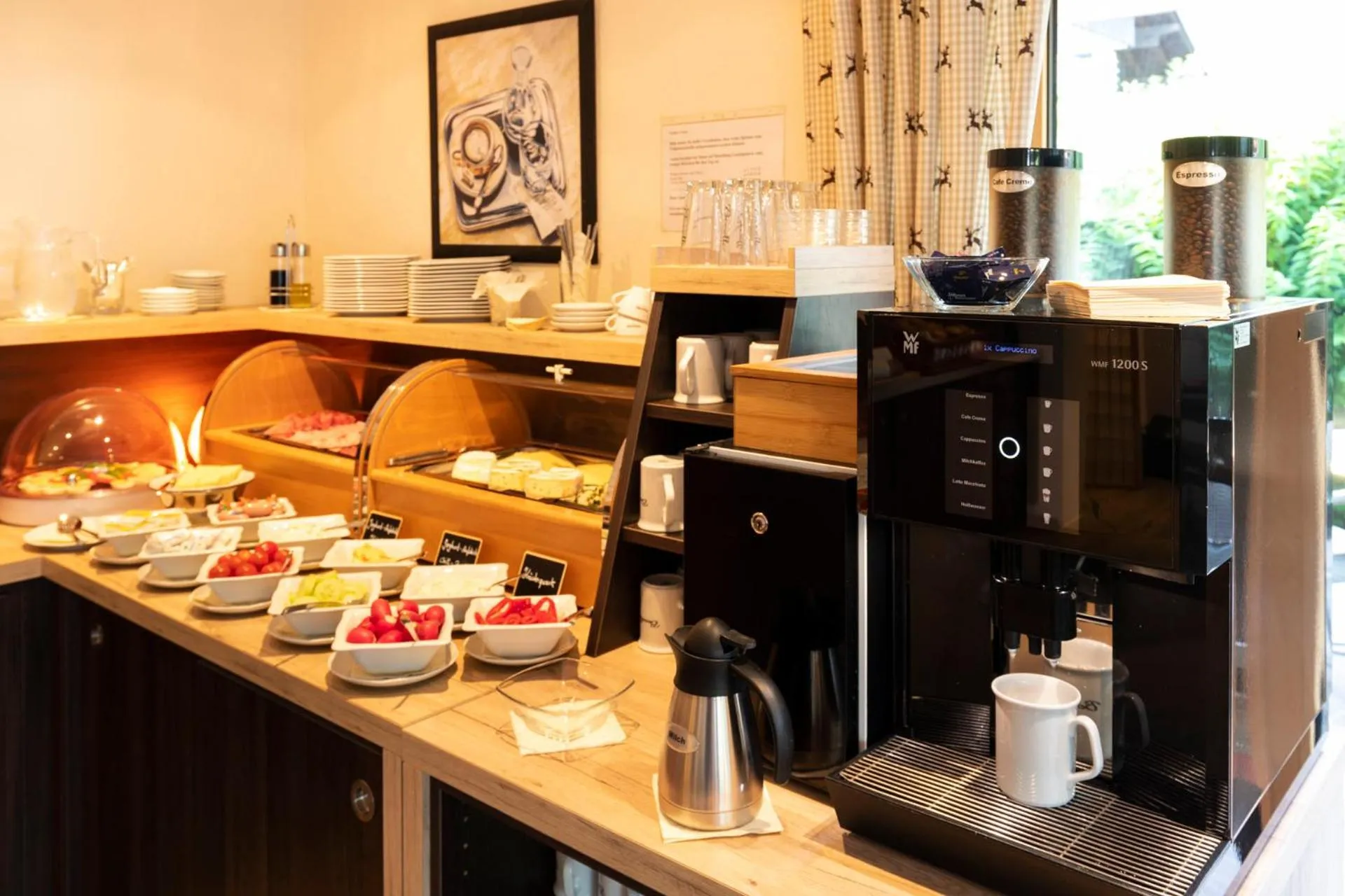 Buffet breakfast in Hotel Bergidyll