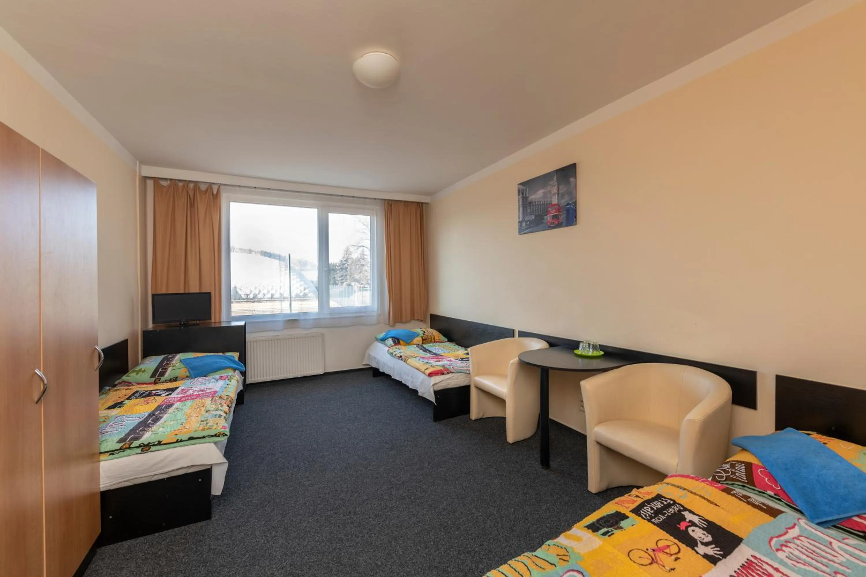 Photo of the whole room, Bed in Hotel Buly