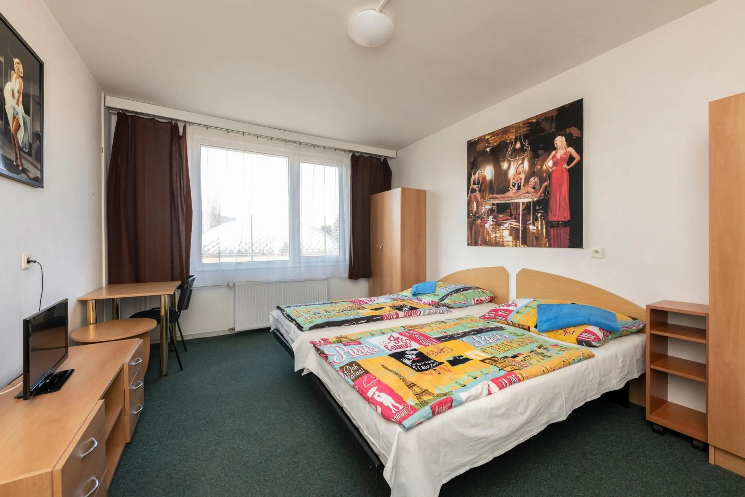 Photo of the whole room, Bed in Hotel Buly