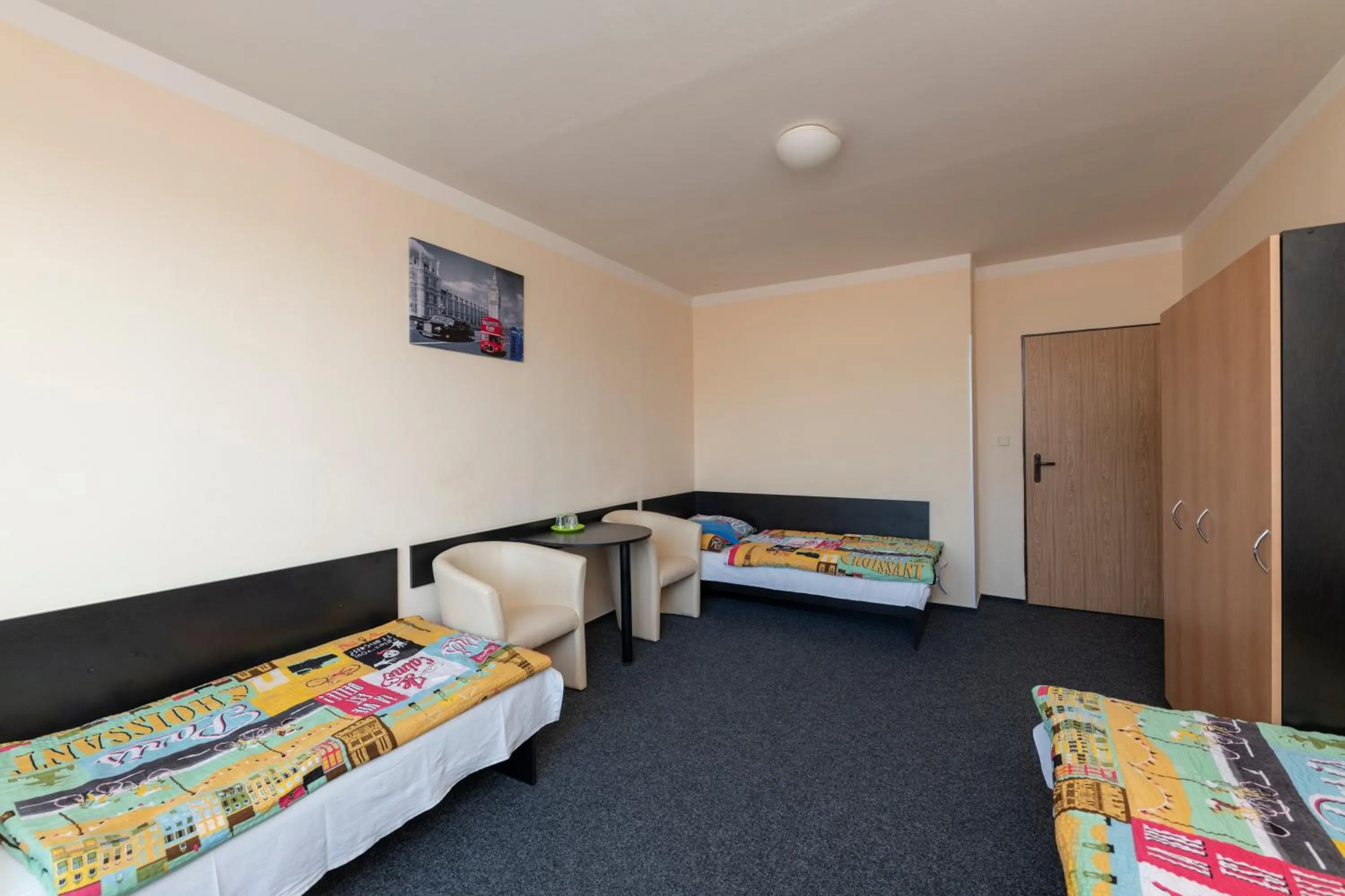 Photo of the whole room, Bed in Hotel Buly