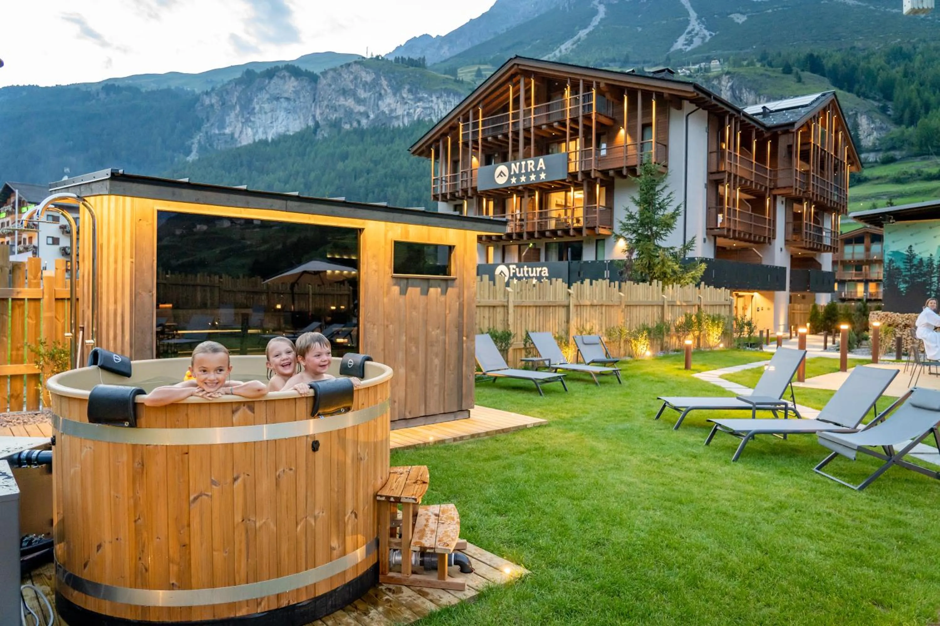 Facade/entrance in Nira Mountain Resort Futura