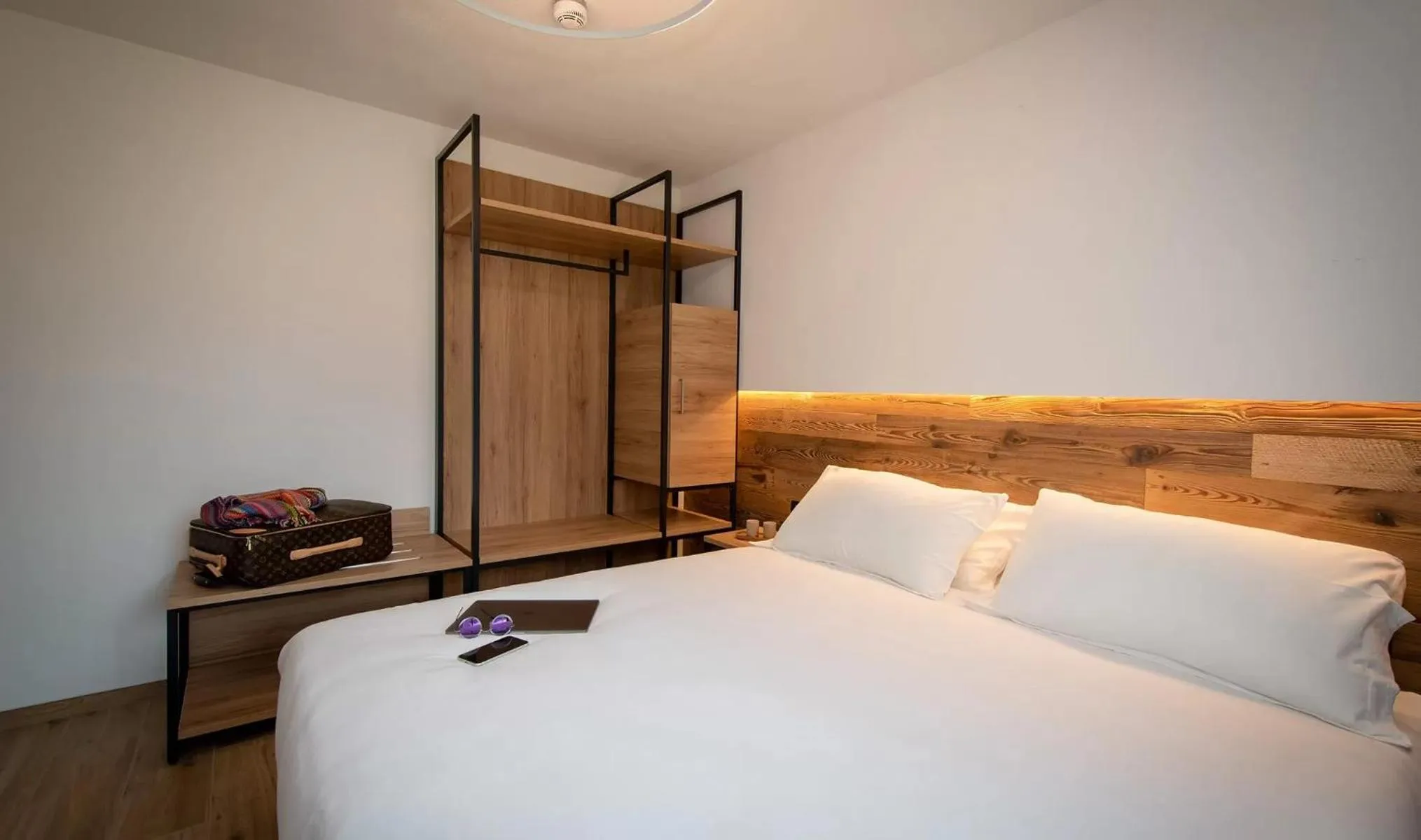 Bedroom, Bed in Nira Mountain Resort Futura