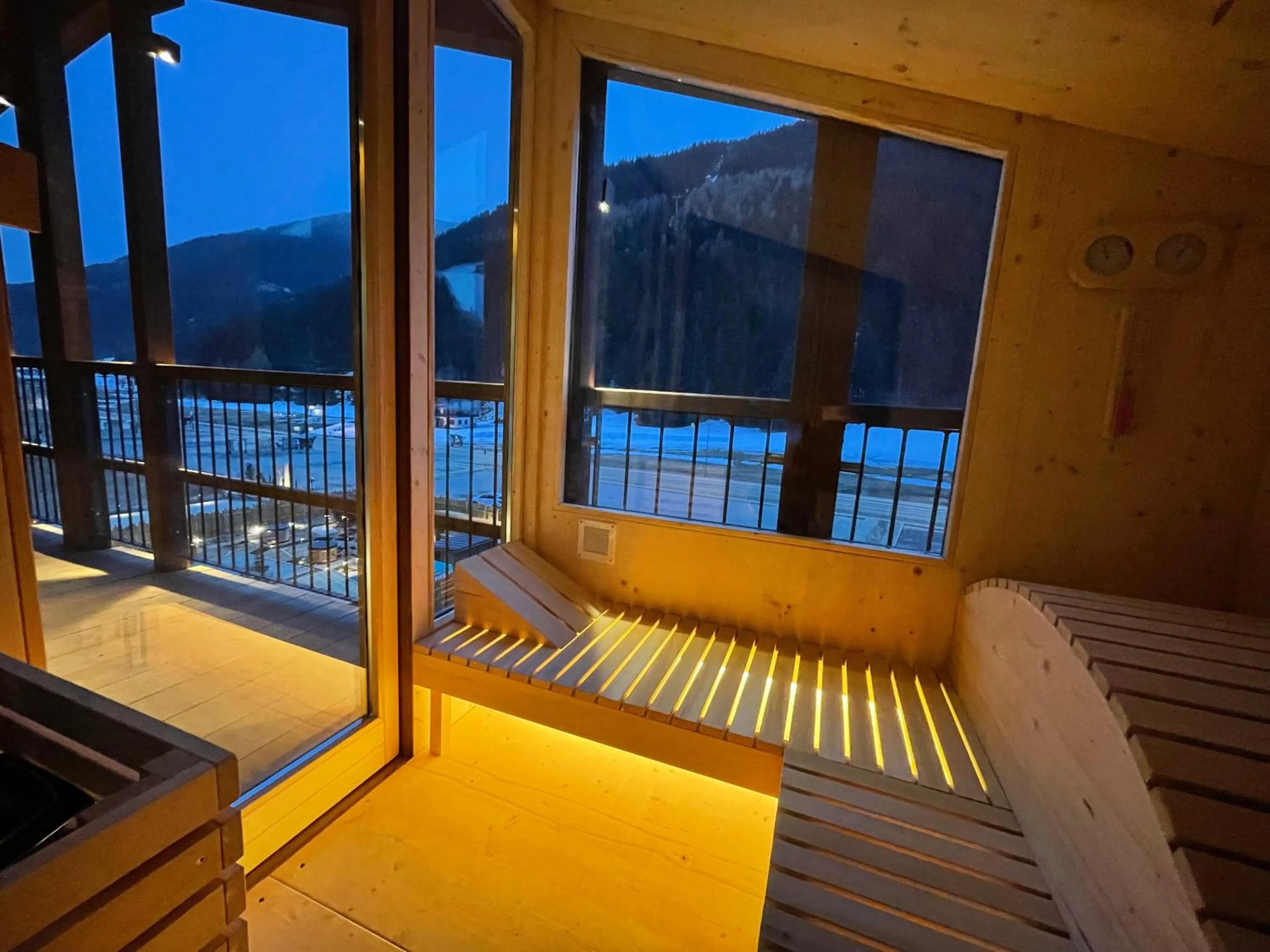 Sauna in Nira Mountain Resort Futura