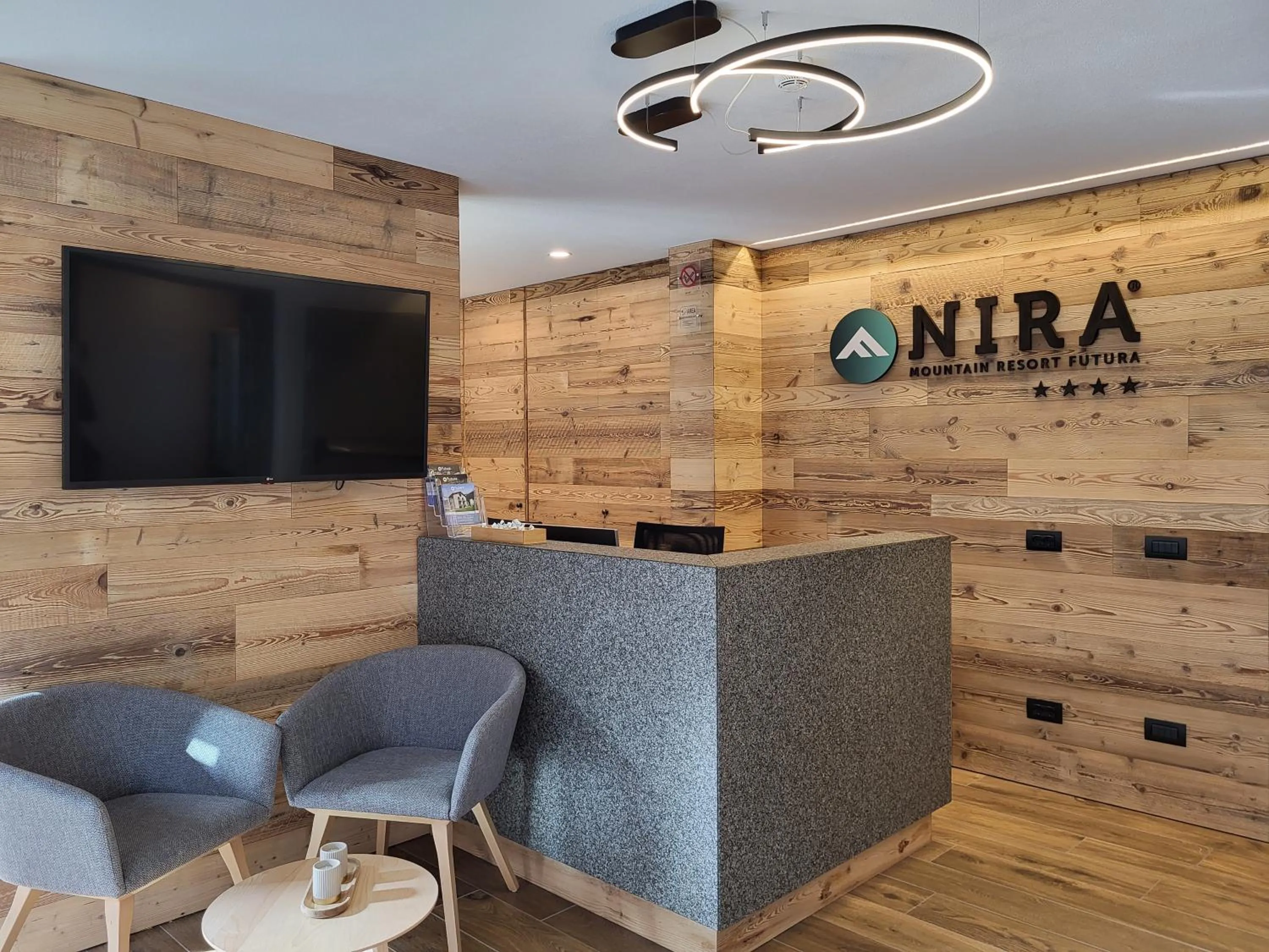 Lobby or reception in Nira Mountain Resort Futura